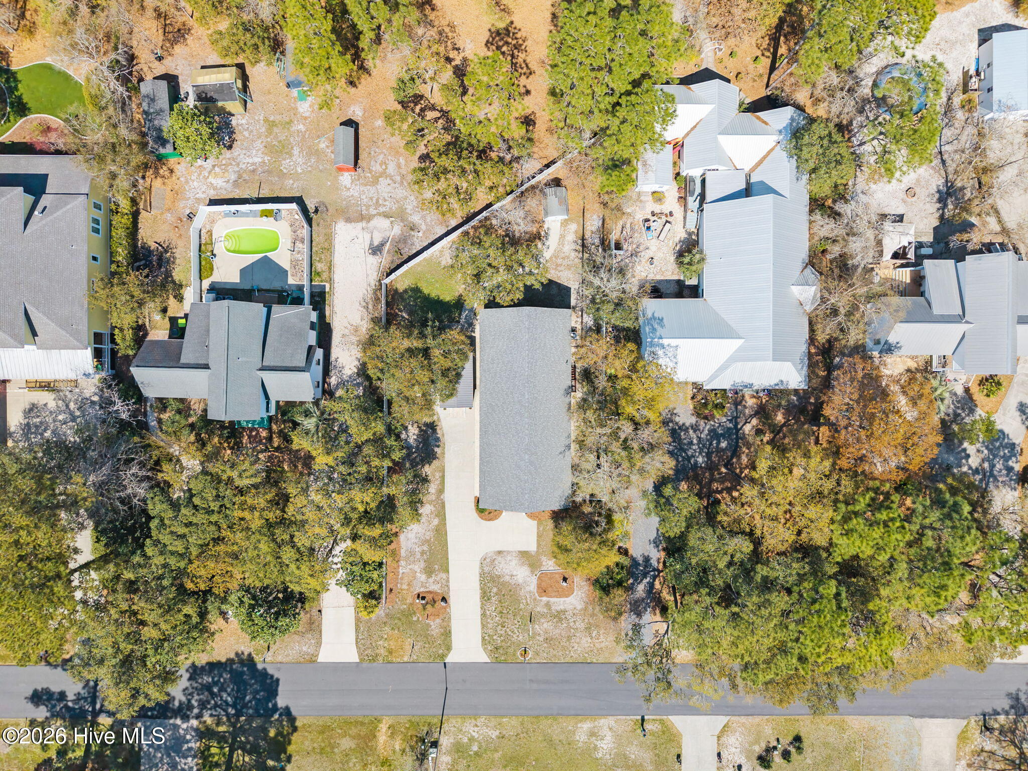 100545035 | Photo 42