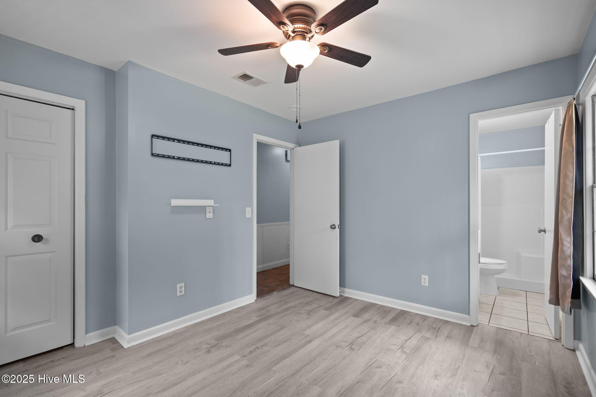 100531423 | Photo 29