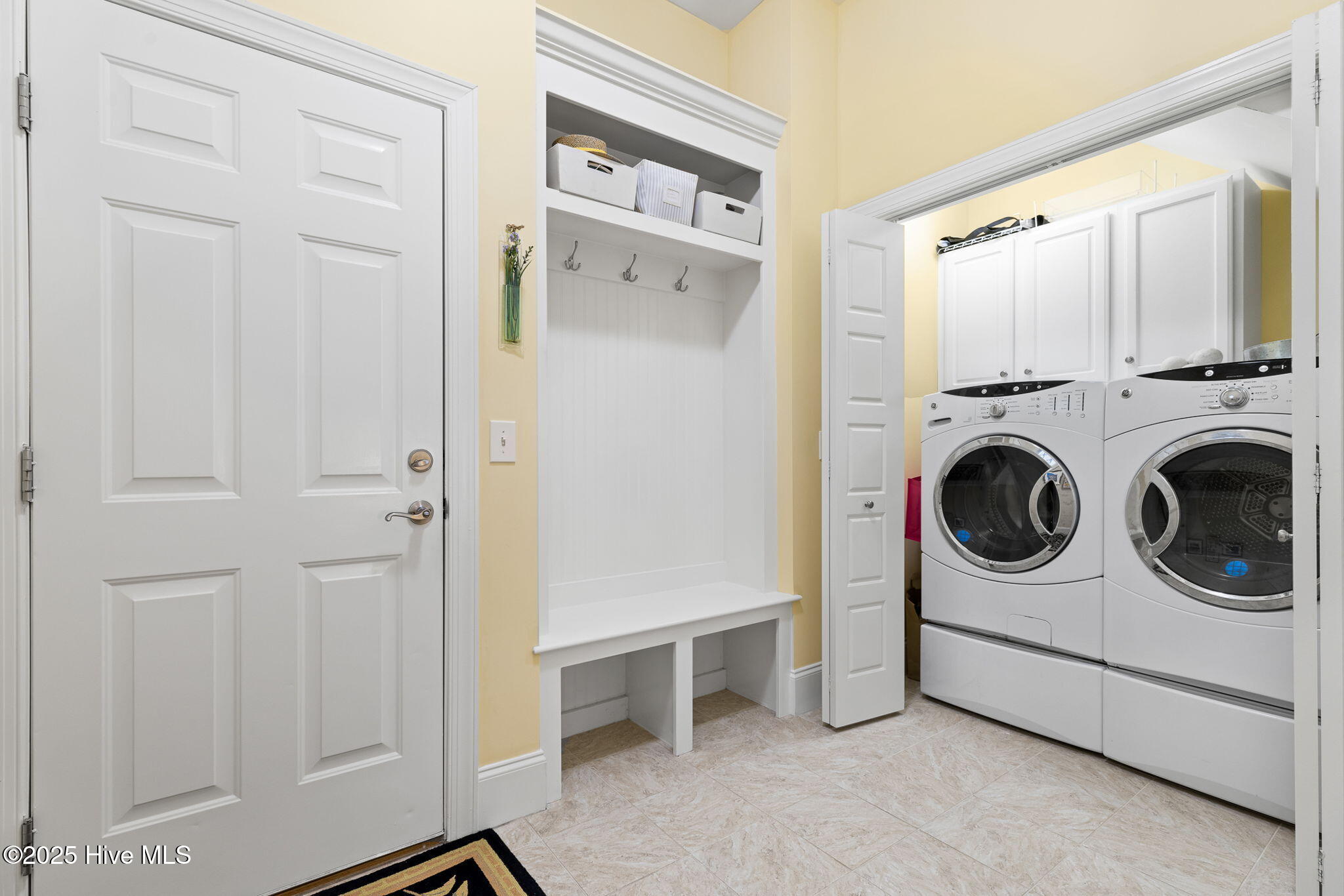 100508421 | Photo 57