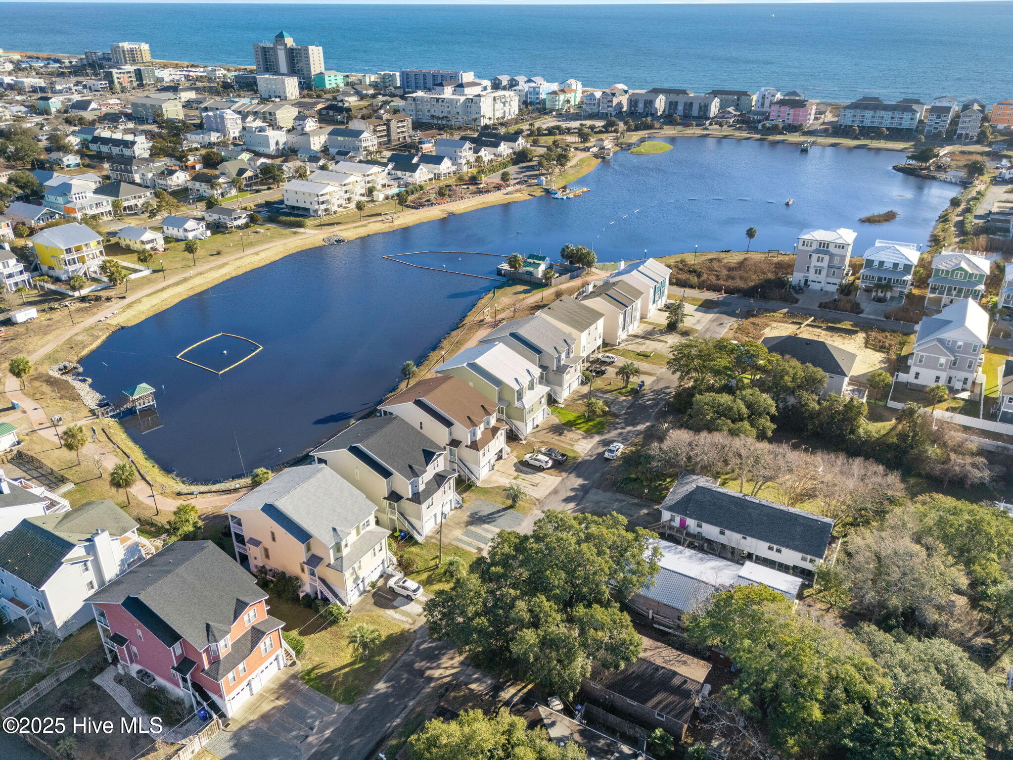 100526205 | Photo 20