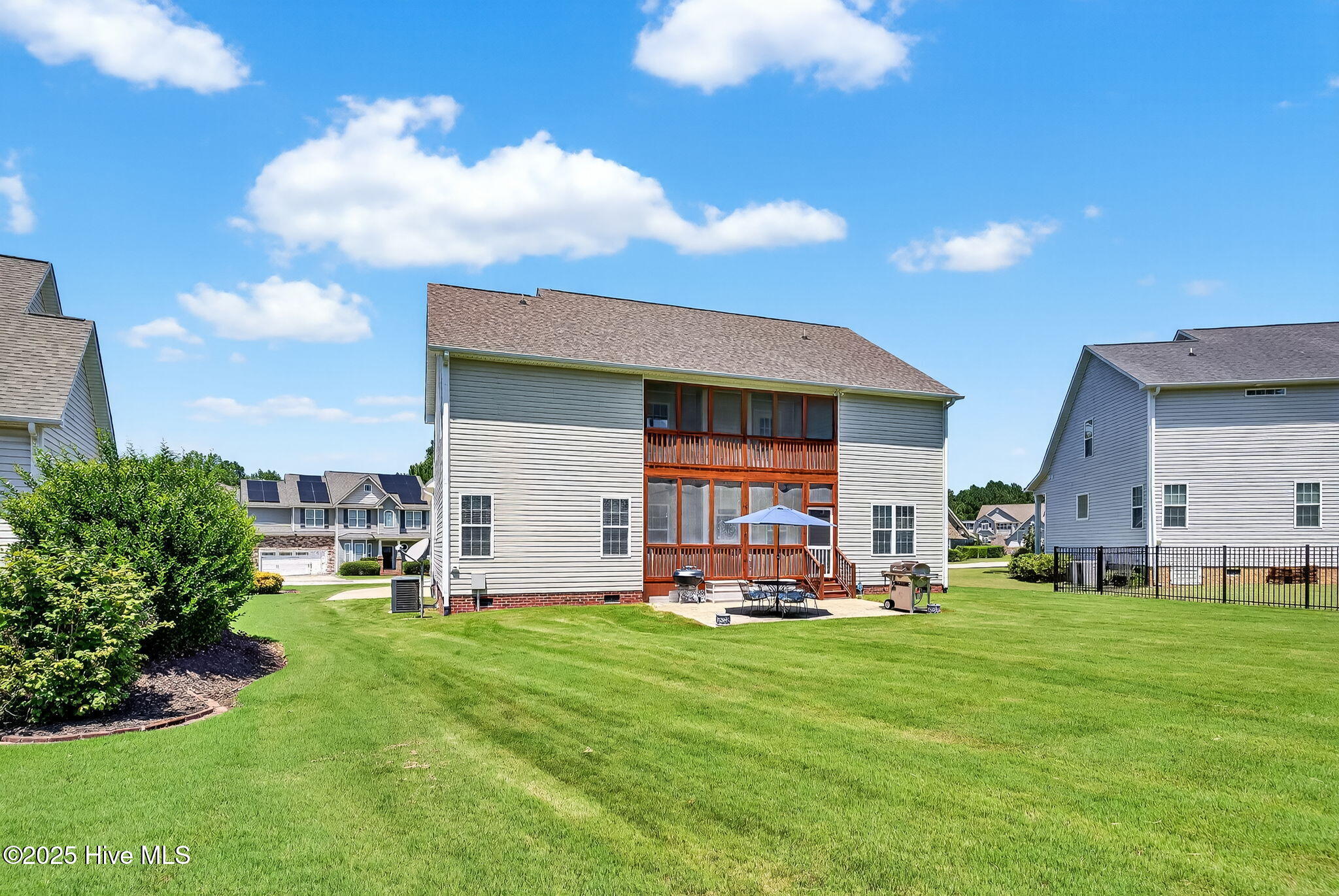 48-web-or-mls-_DSC3357