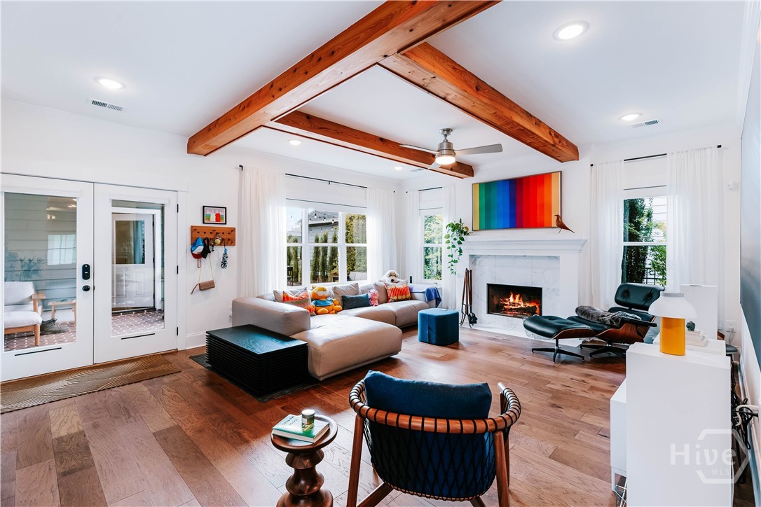 675 Sunset Drive