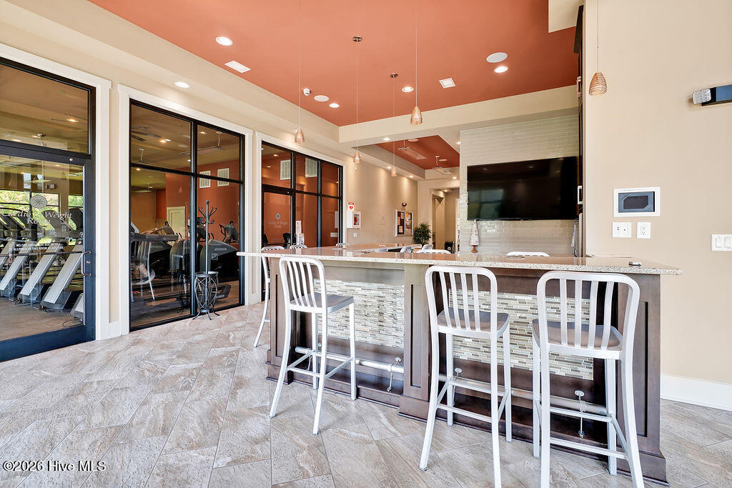 100555055 | Photo 82