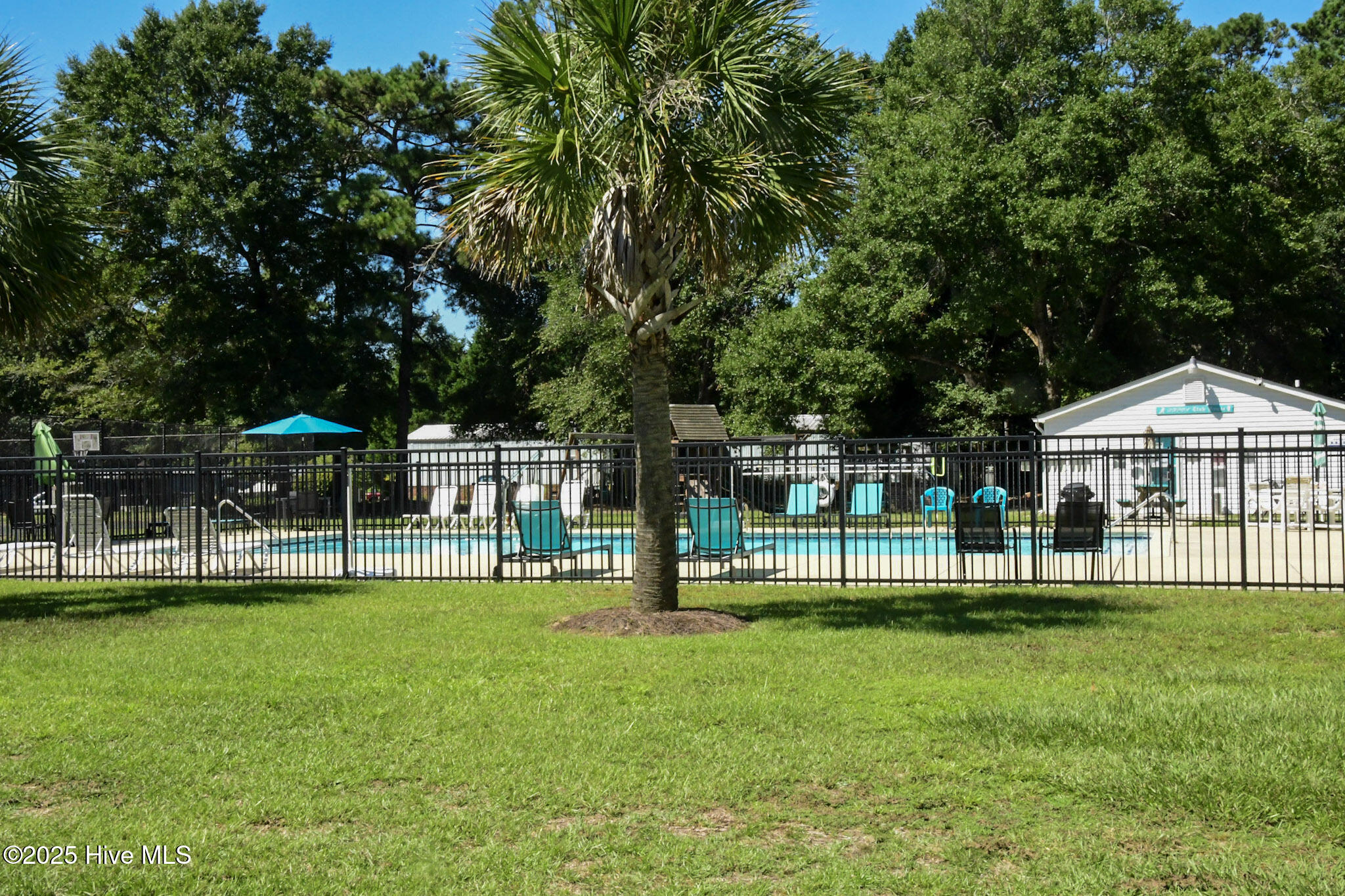 9040 Bonaparte Drive SW, Calabash, NC 28467 – photo 16: Pool