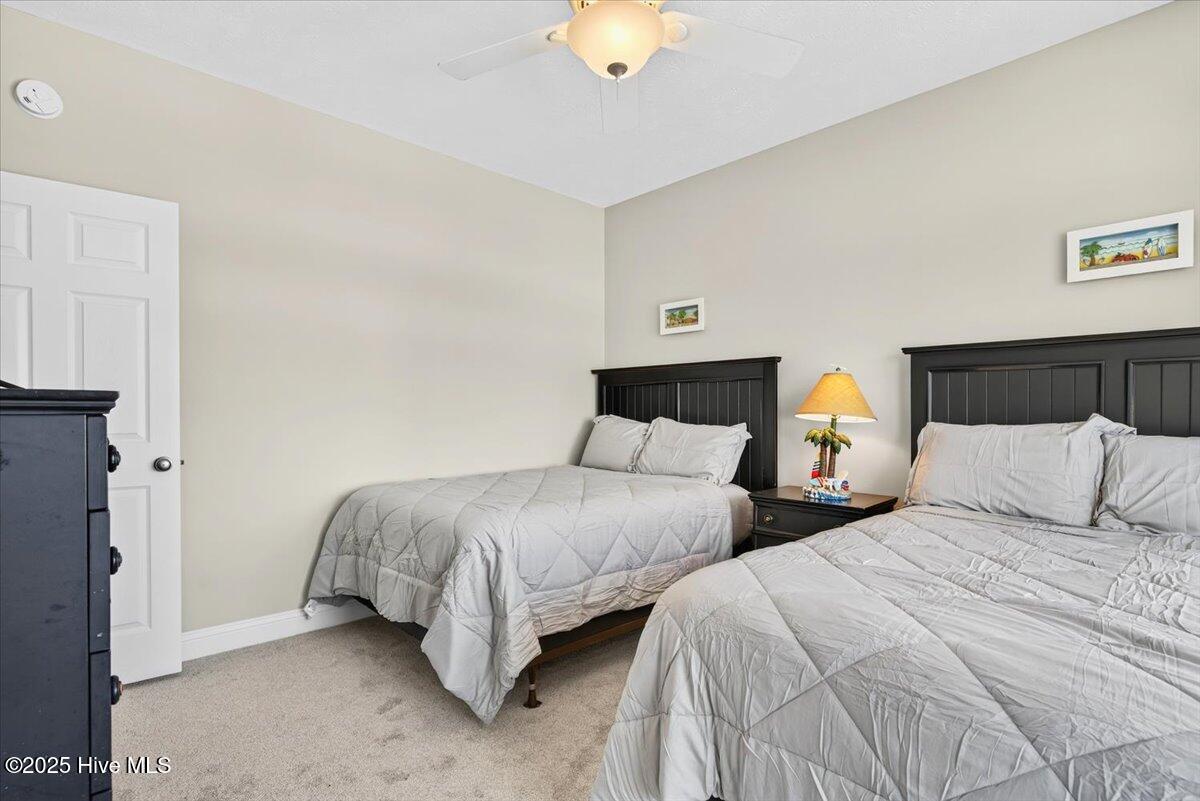 100529762 | Photo 33