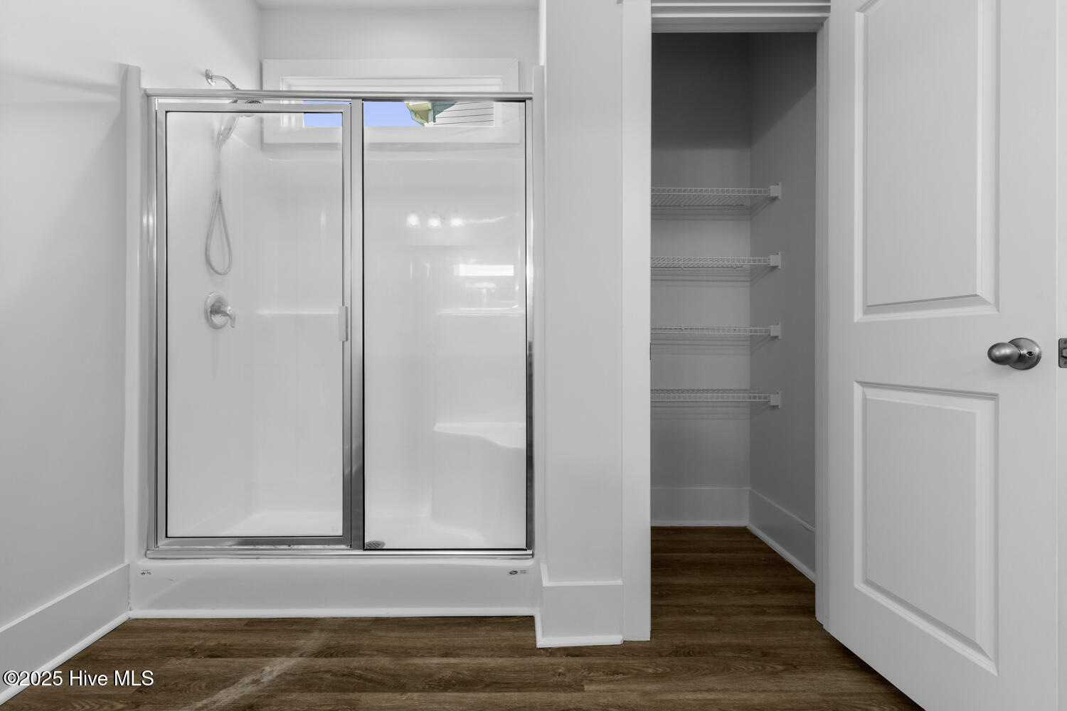 100540047 | Photo 31