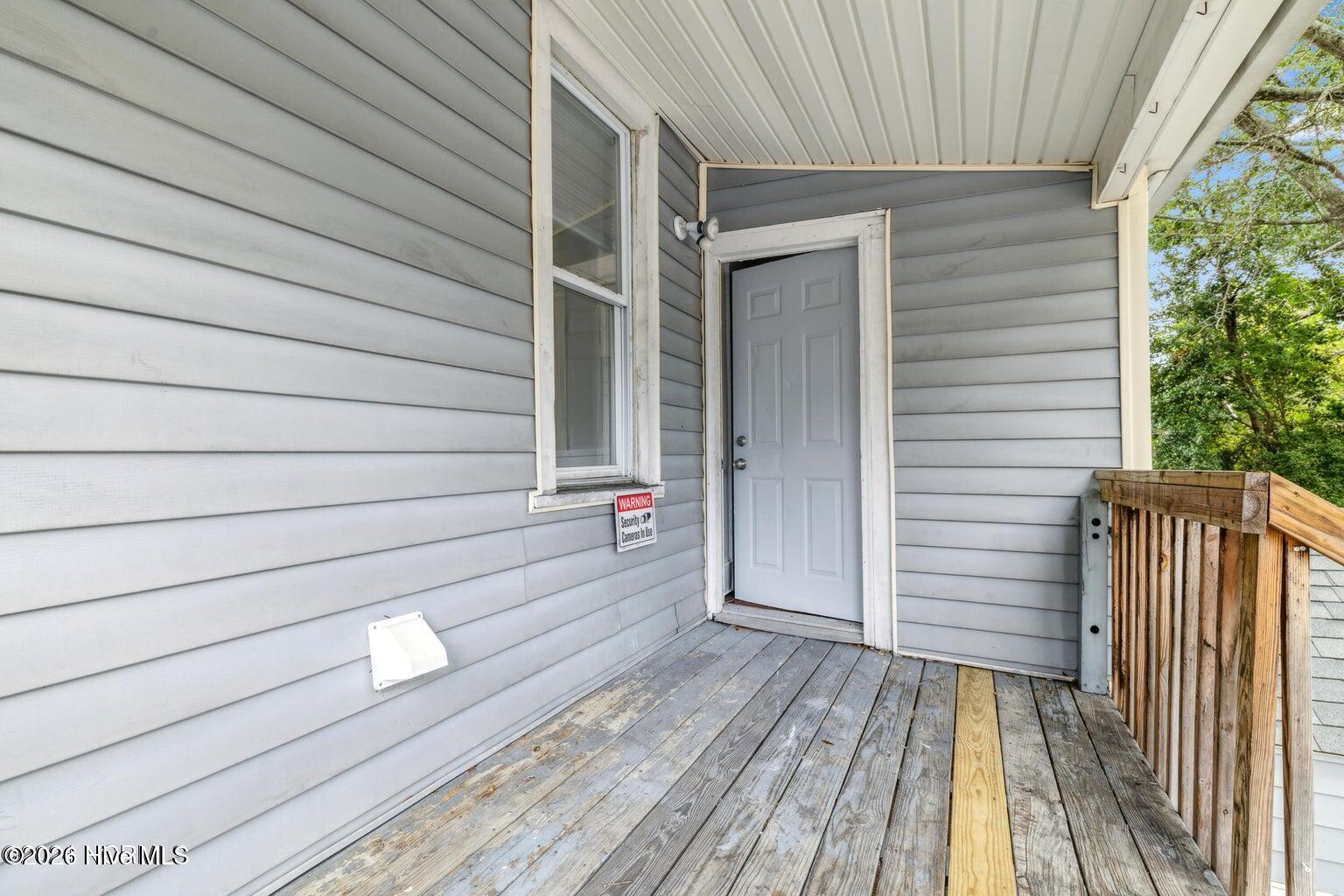 100555936 | Photo 42