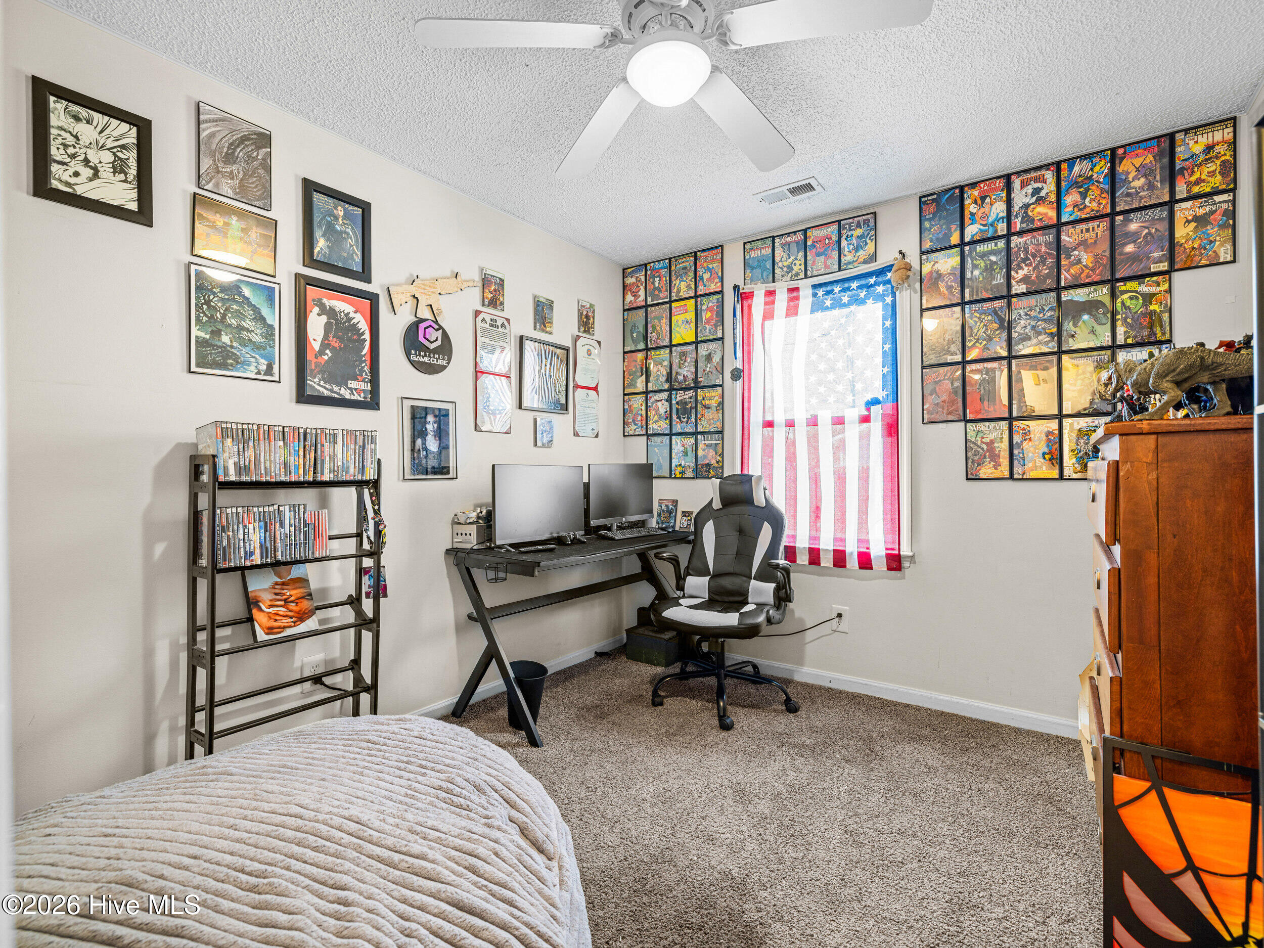 100563699 | Photo 20