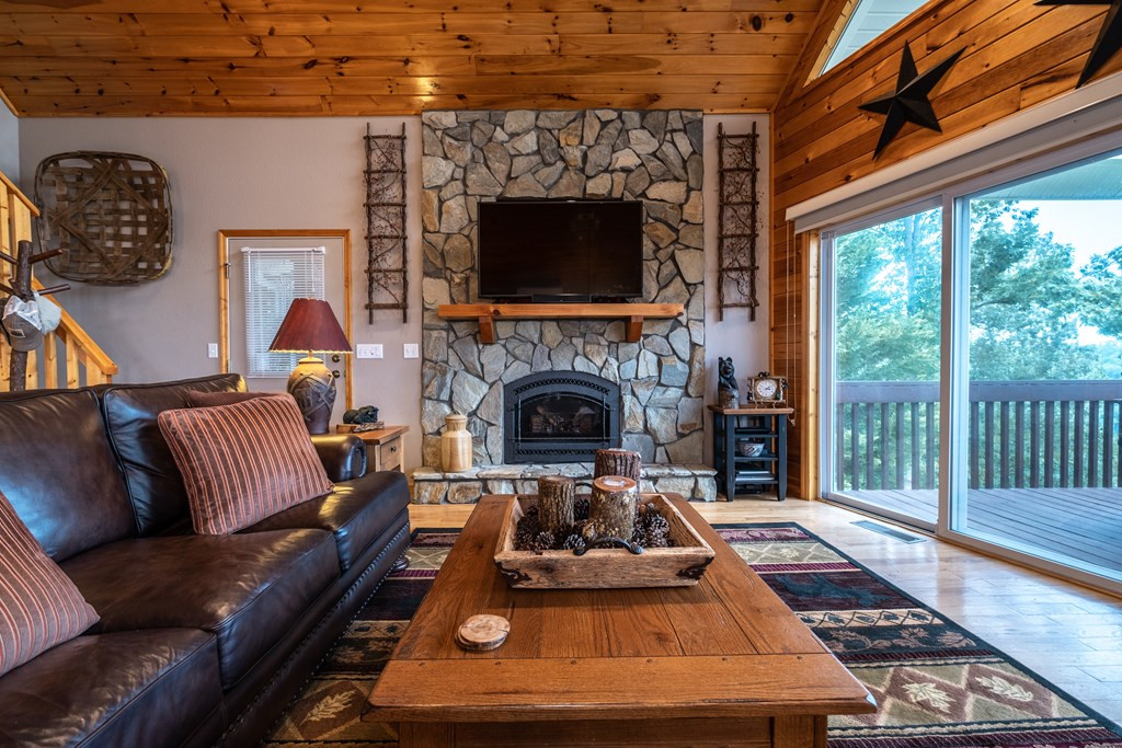 78 Hawk Nest Place, Murphy, NC 28906 Listing Photo  13