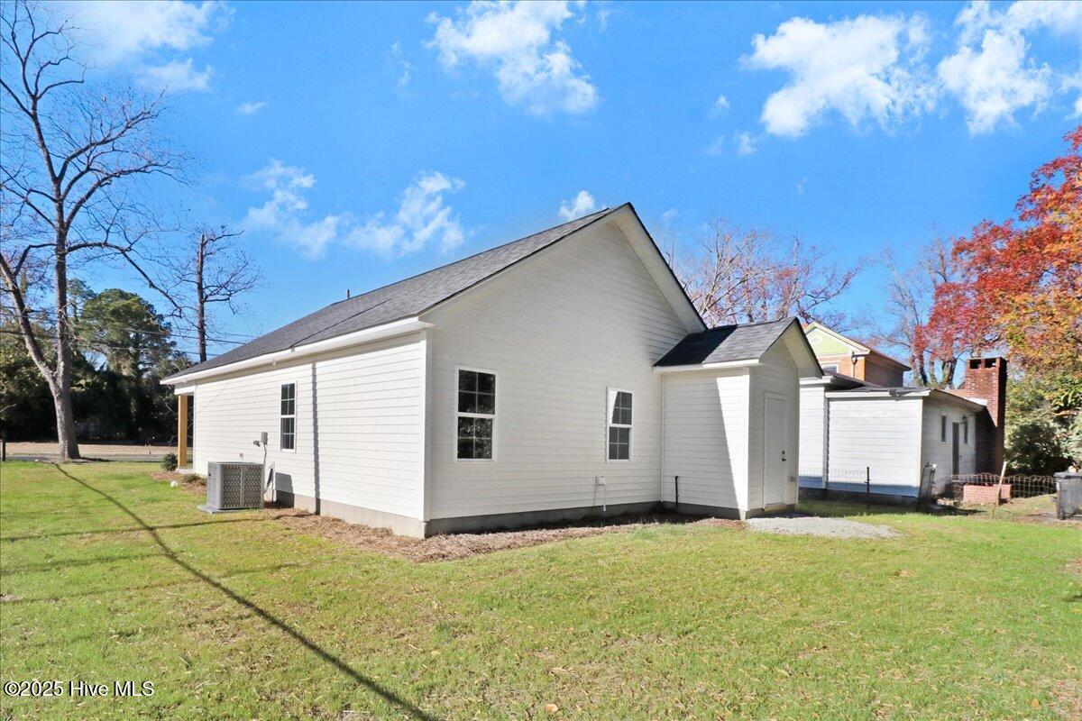 2nd image of 104 N Slocumb St, Goldsboro, NC 27530 | MLS# 100598827