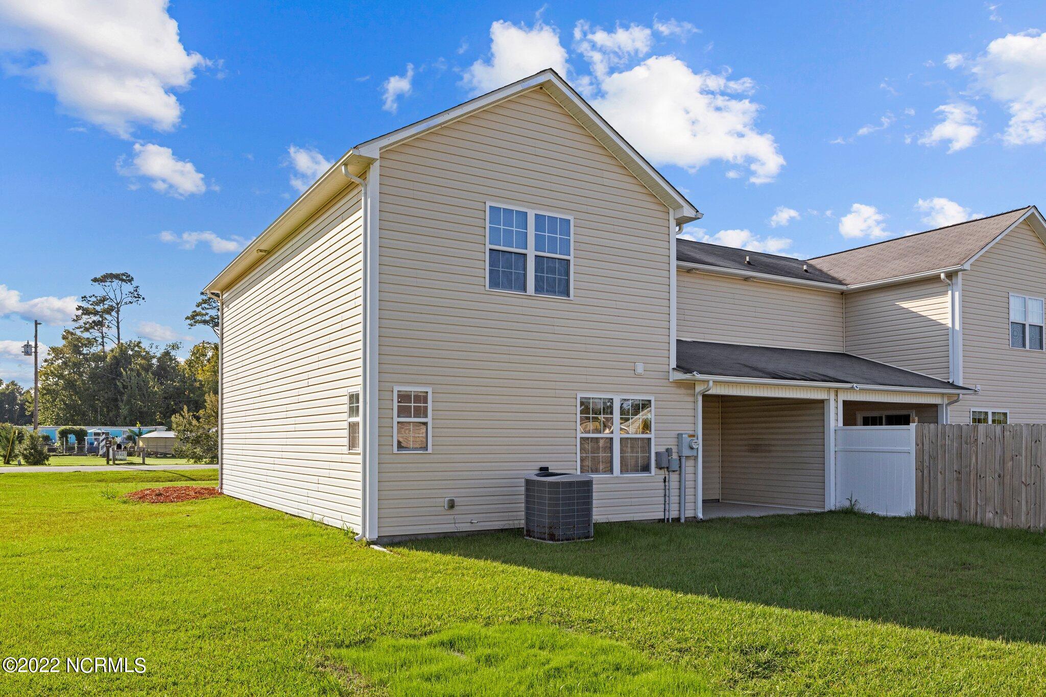 100557503 | Photo 24