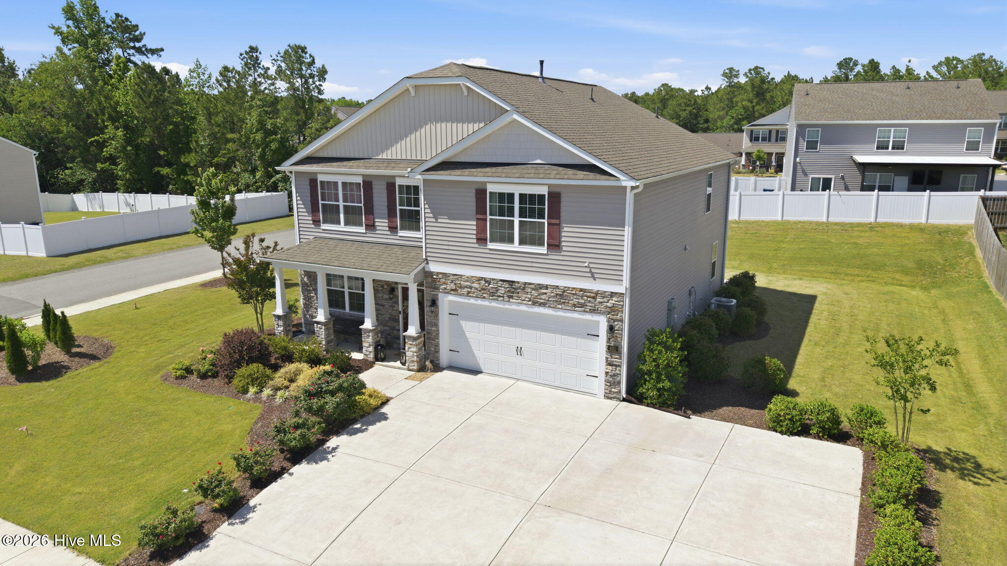 Photo 3 of Single family home for sale at 401 Apricot Ln, Carthage, NC 28327 | MLS# 100600774 | Listing updated on 2026-09-04