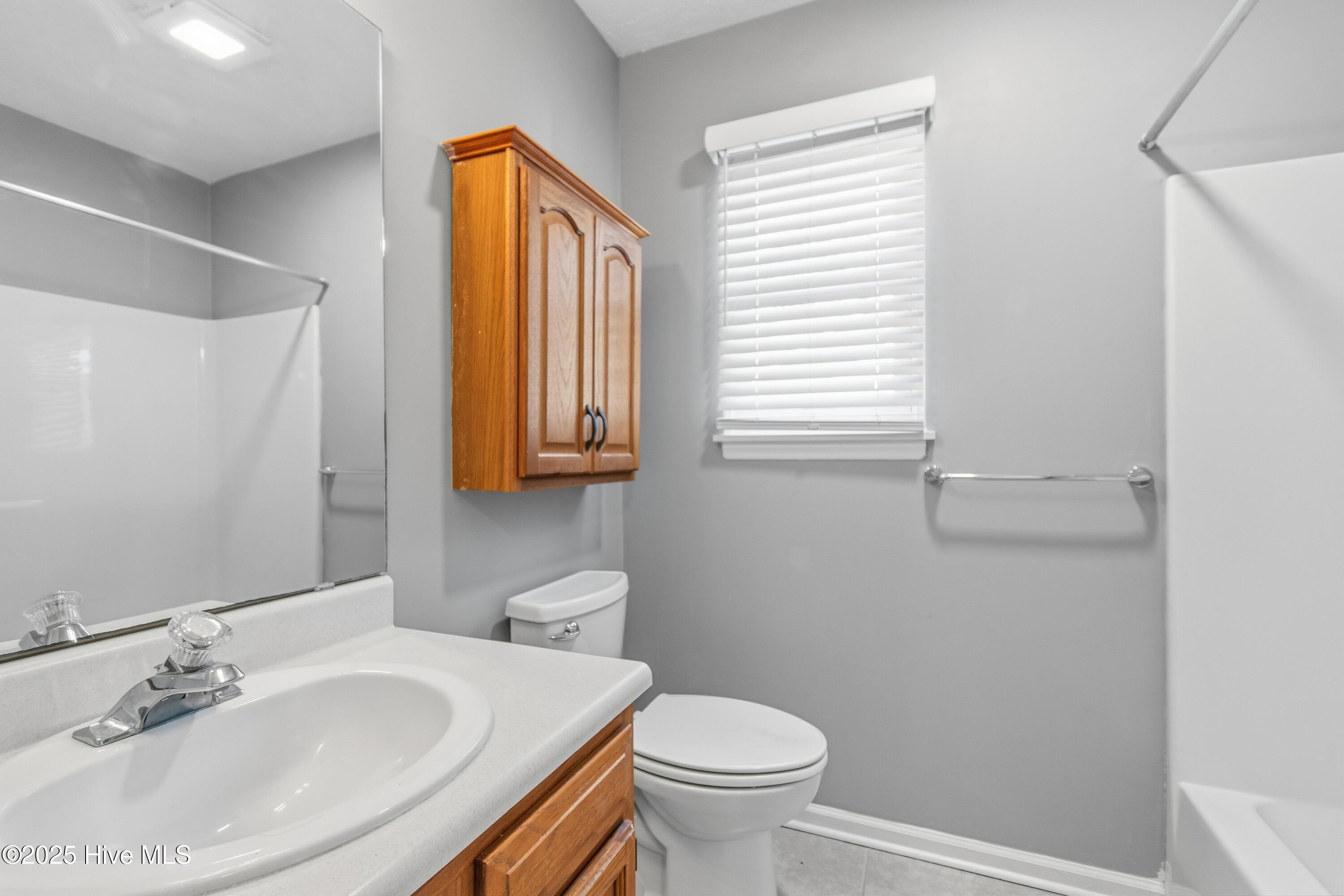 100546463 | Photo 30