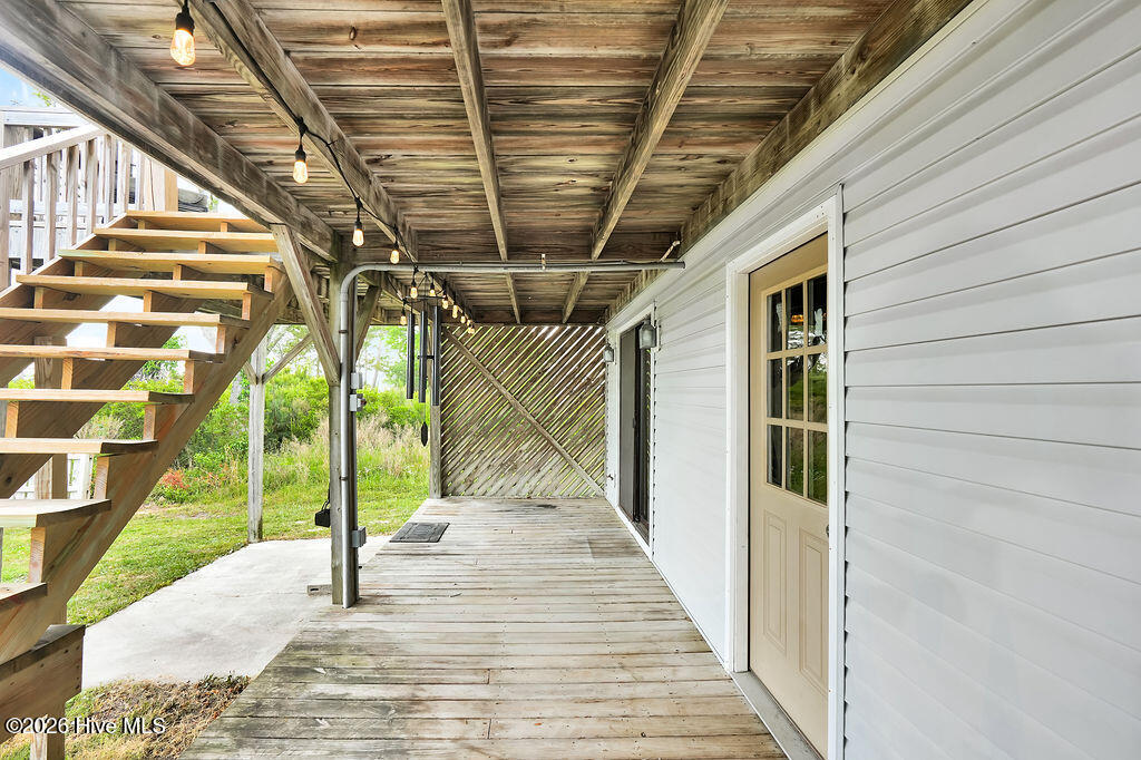 100570614 | Photo 31