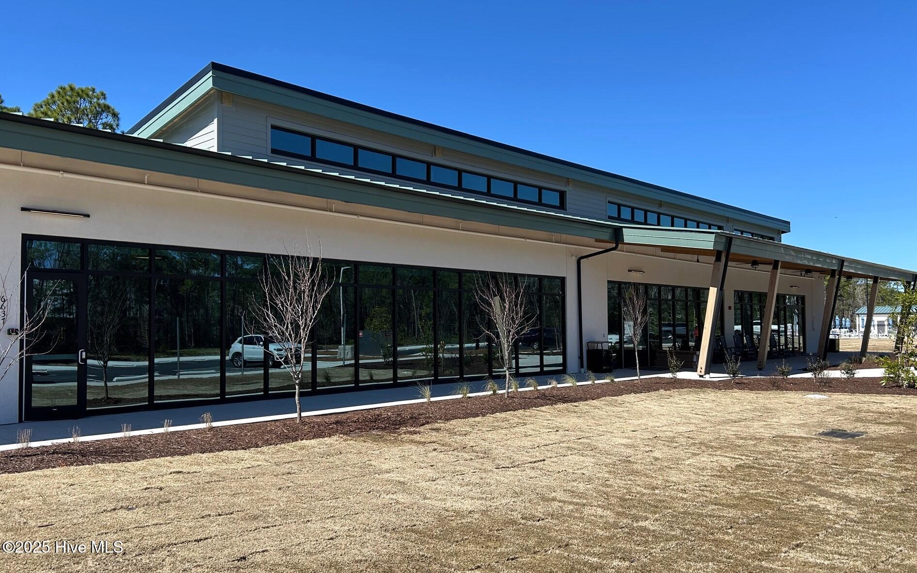 100510884 | Photo 13