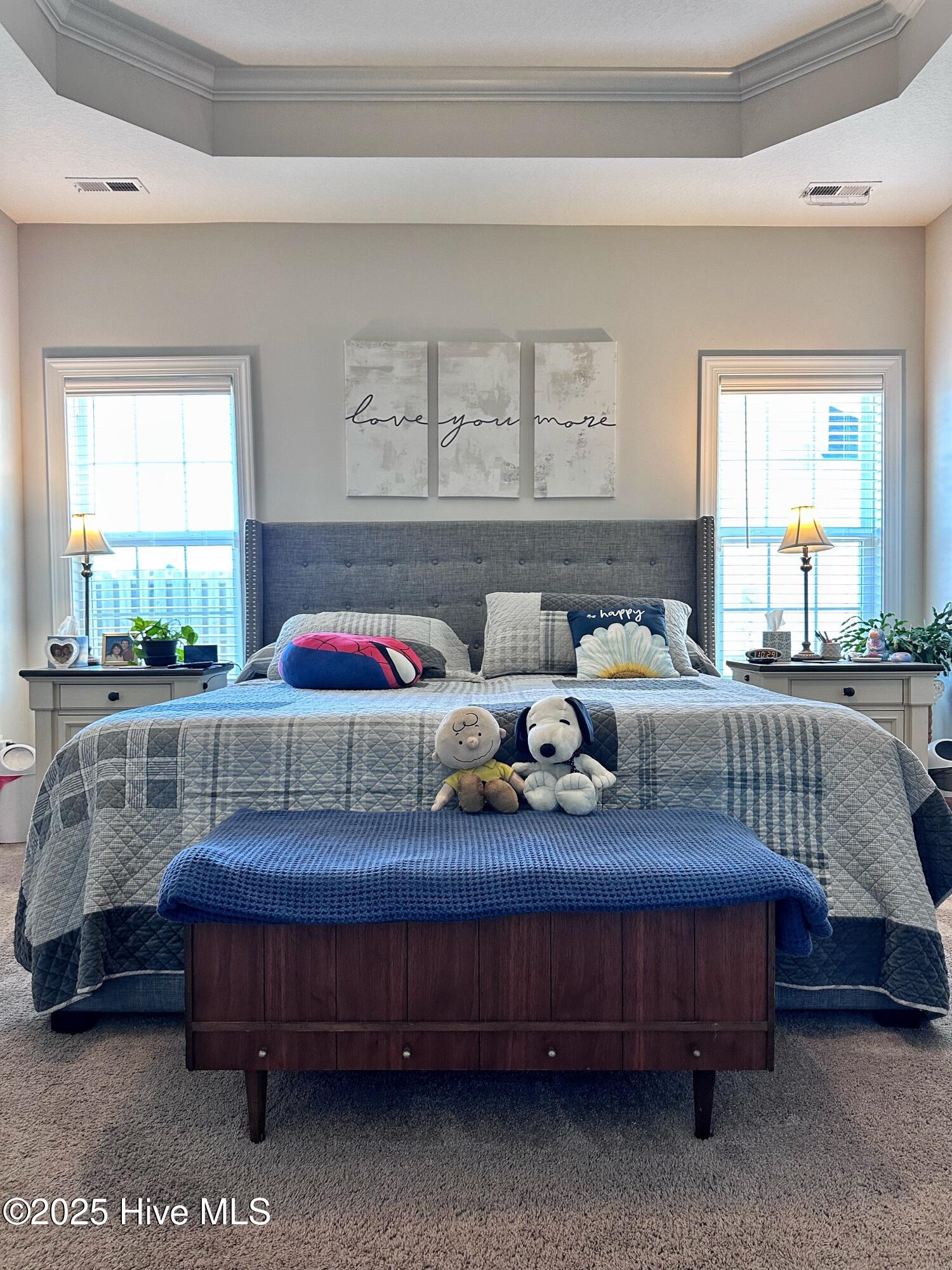 100540901 | Photo 50