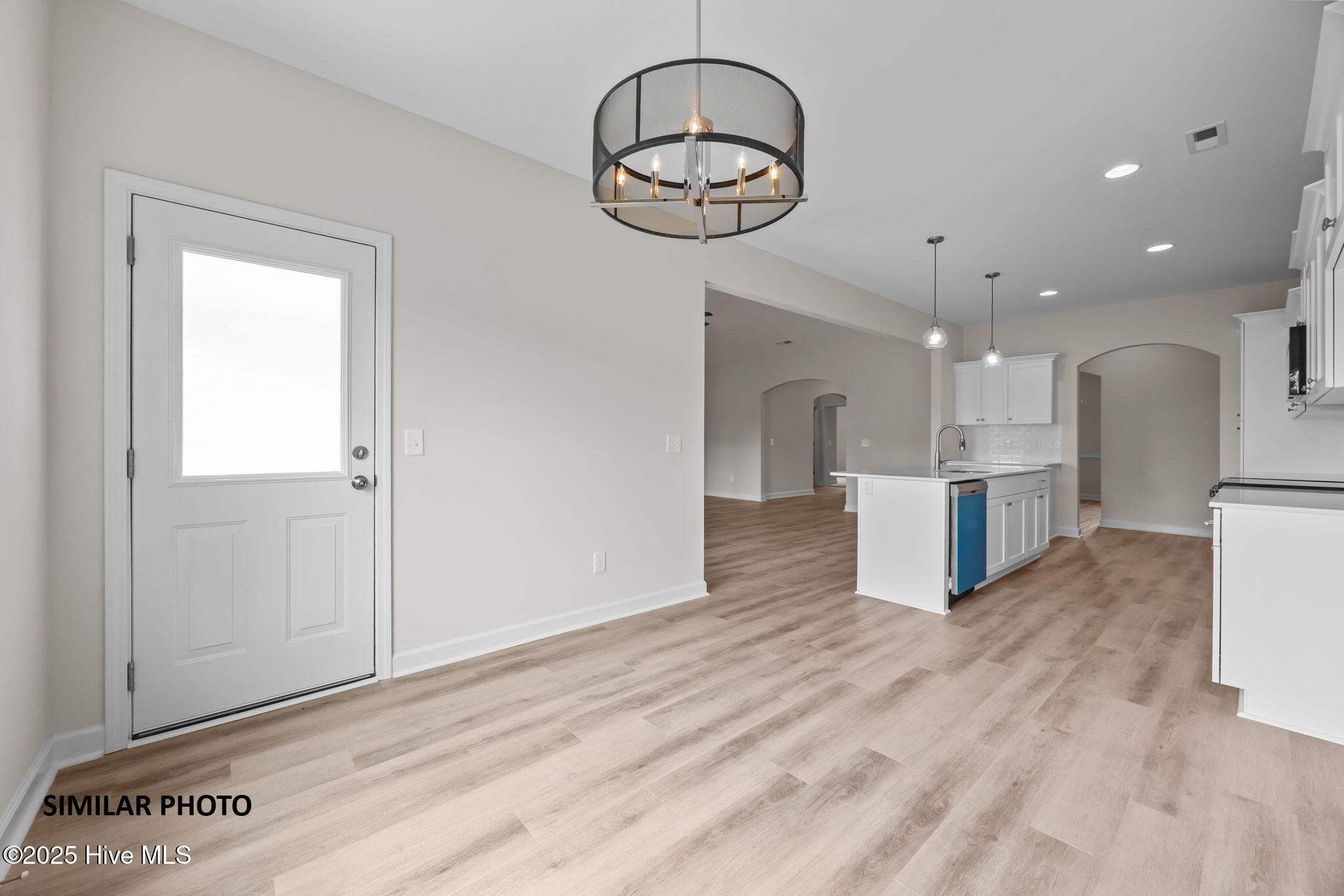 1104 Lunenburg Place, Jacksonville, NC 28540 – photo 14: 11-web-or-mls-IMG_9297