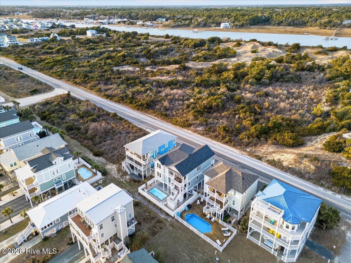 100543299 | Photo 94