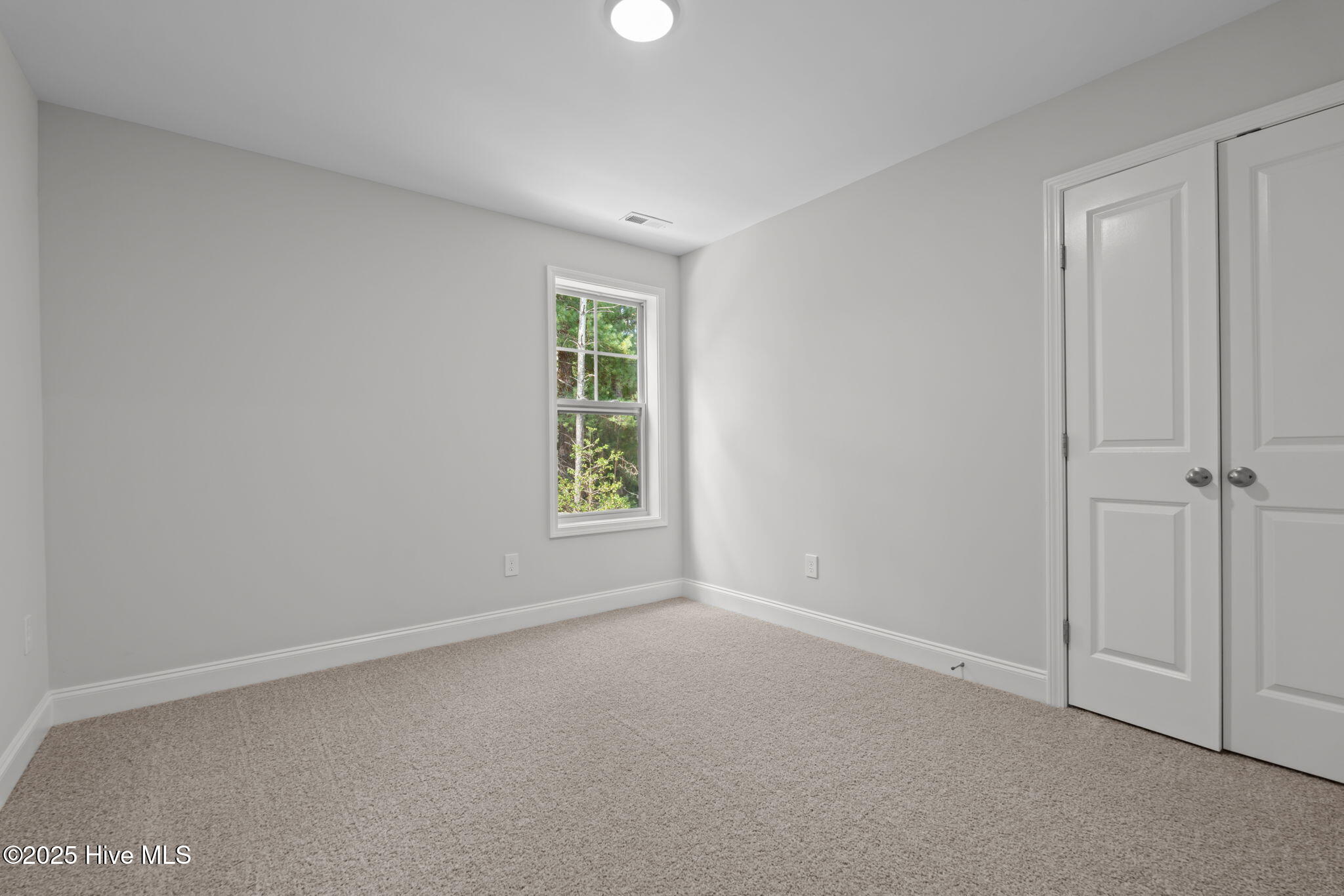 199 Pinecrest Drive