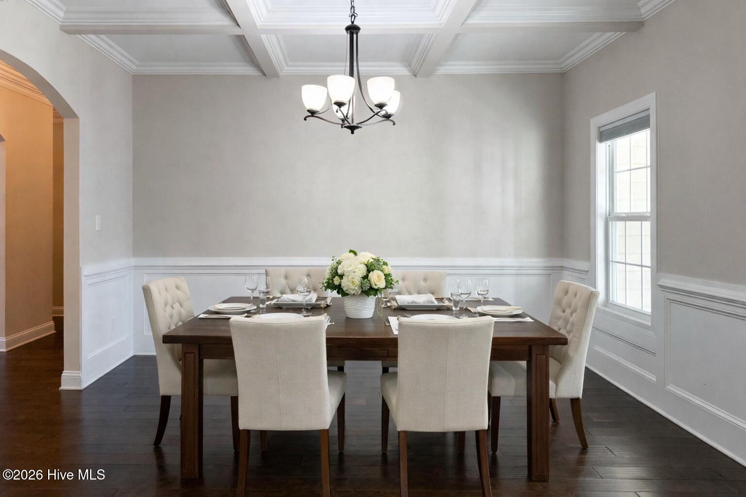 100564868 | Photo 11