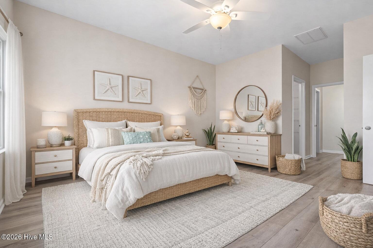 100555628 | Photo 15