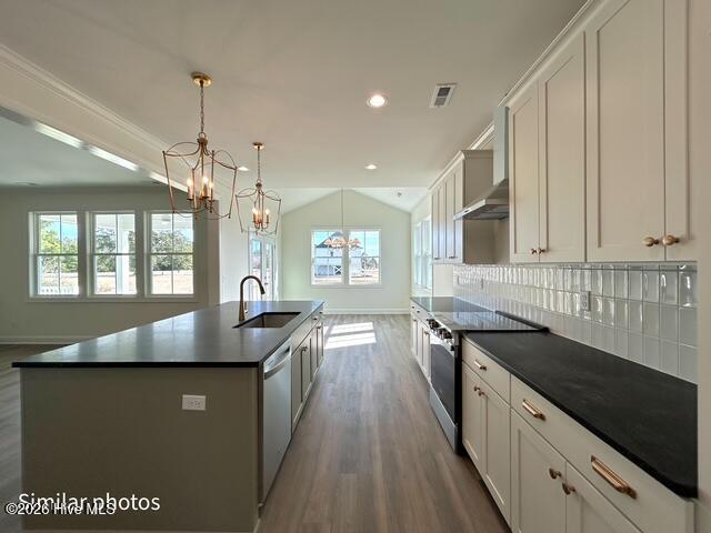 100535457 | Photo 26