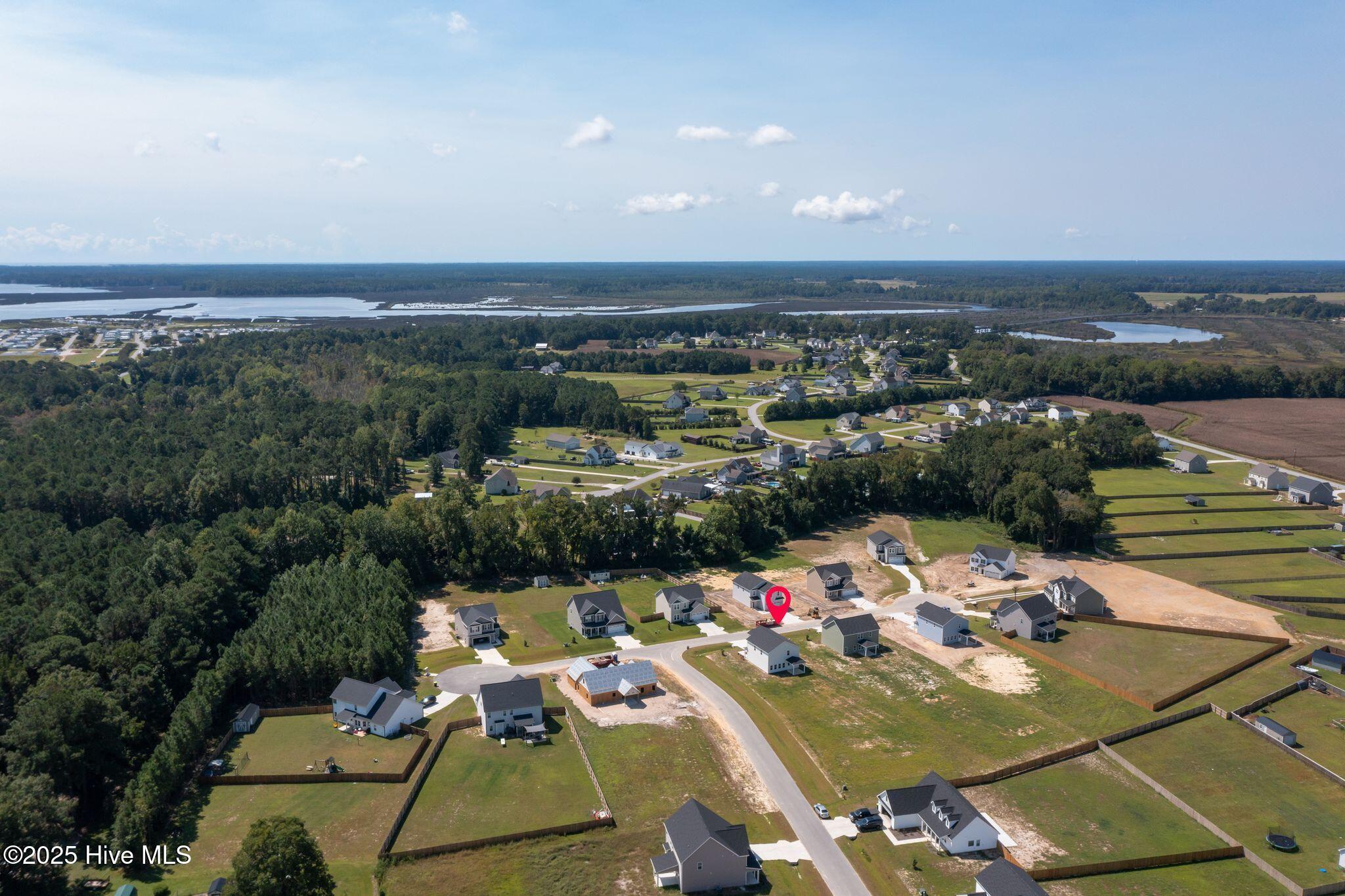 100496032 | Photo 50