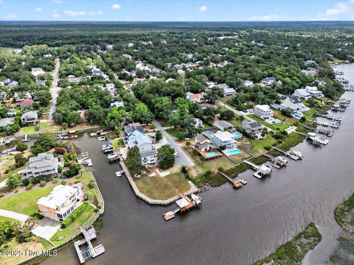 100510821 | Photo 36