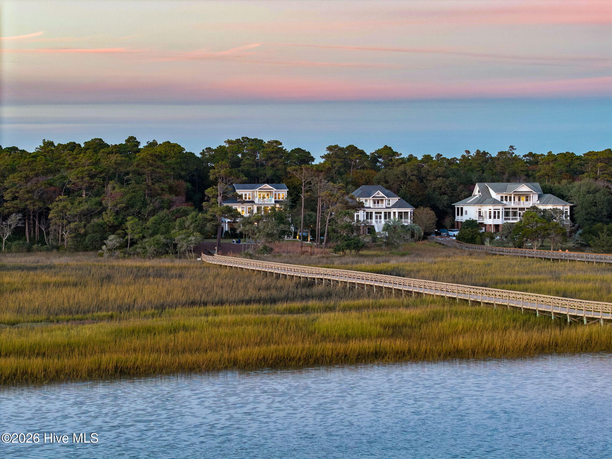 100549947 | Photo 117