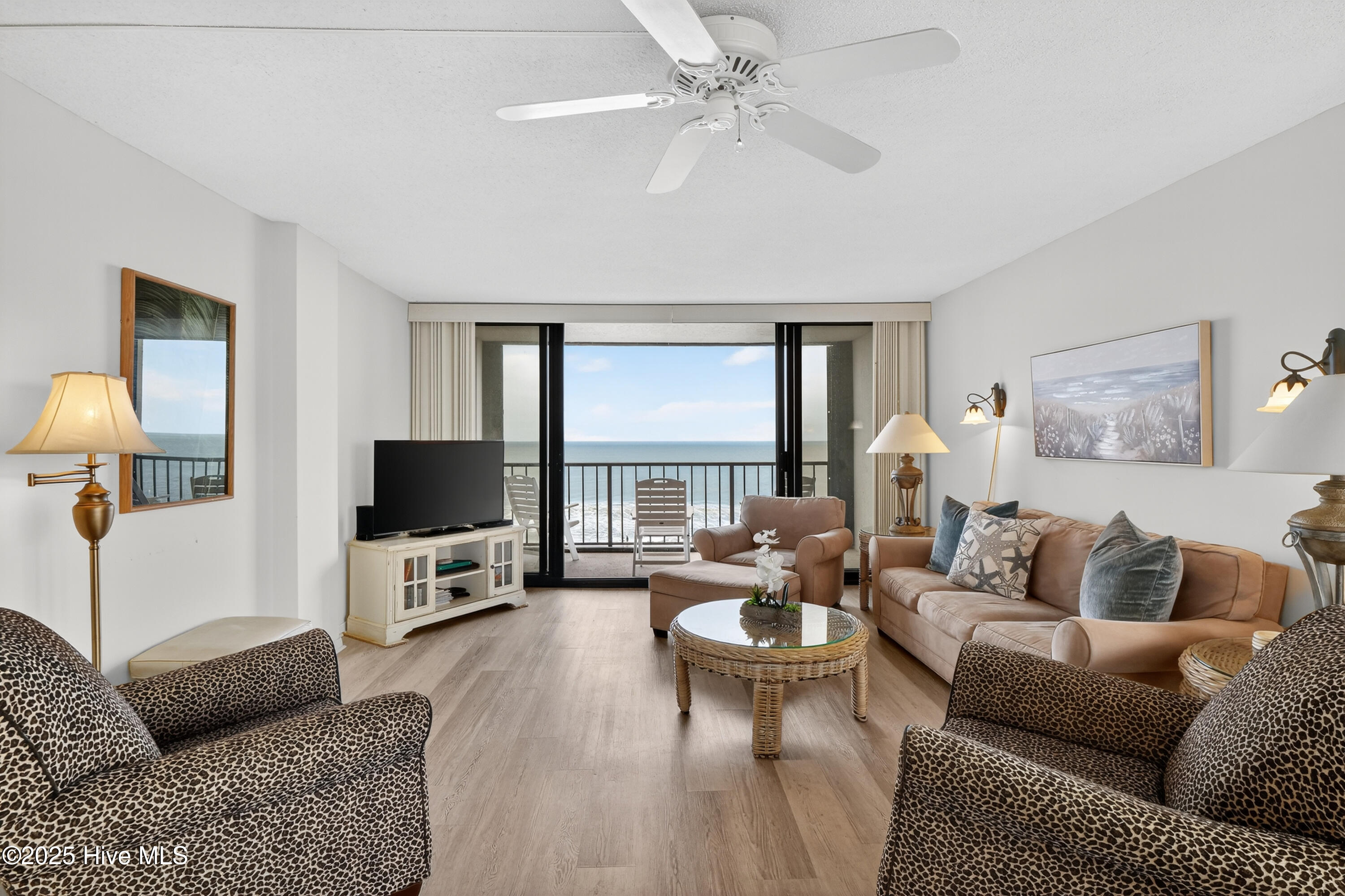 95 S Lumina Avenue 6-K, Wrightsville Beach, NC 28480 – photo 6: Station One - 6-K (6)