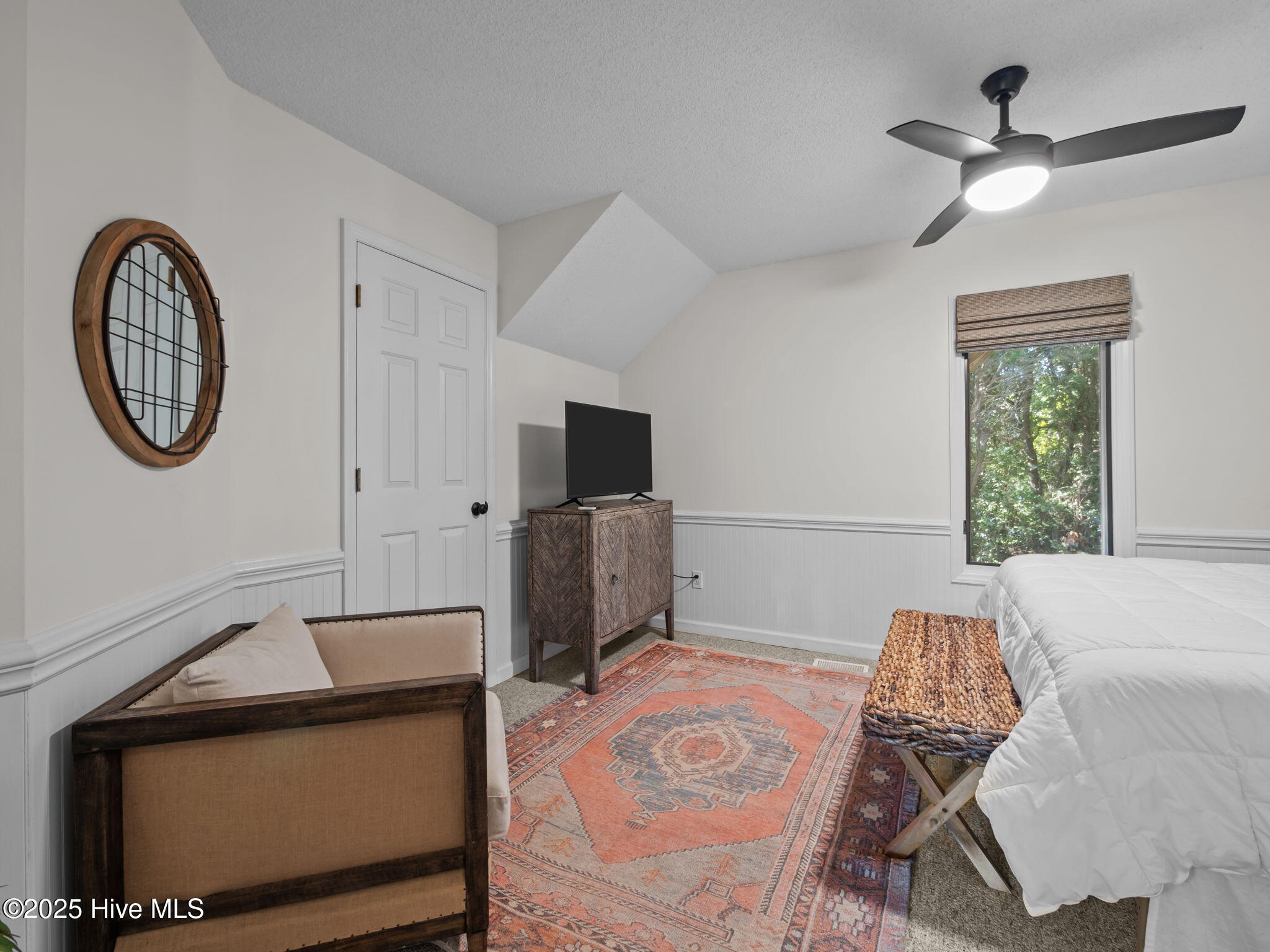 100530598 | Photo 24