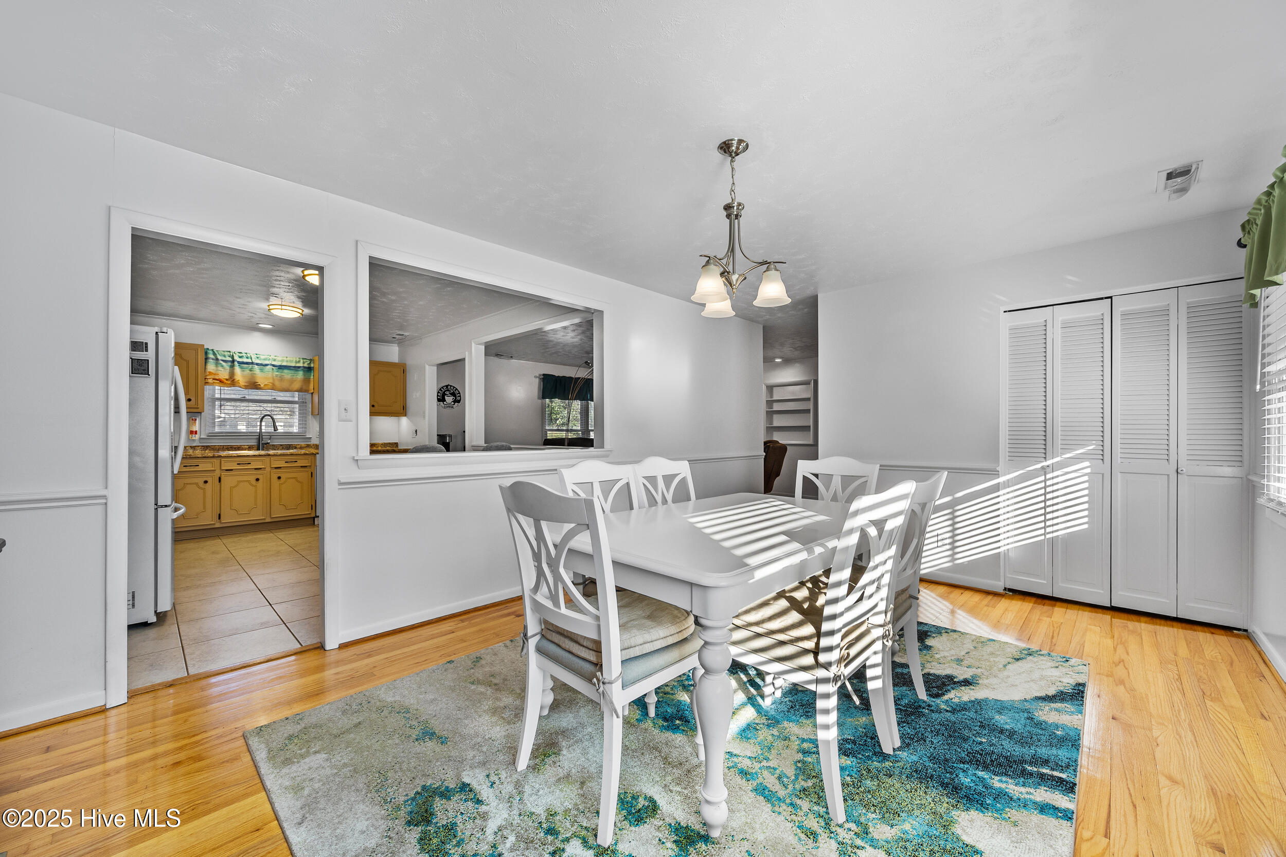 100546474 | Photo 13