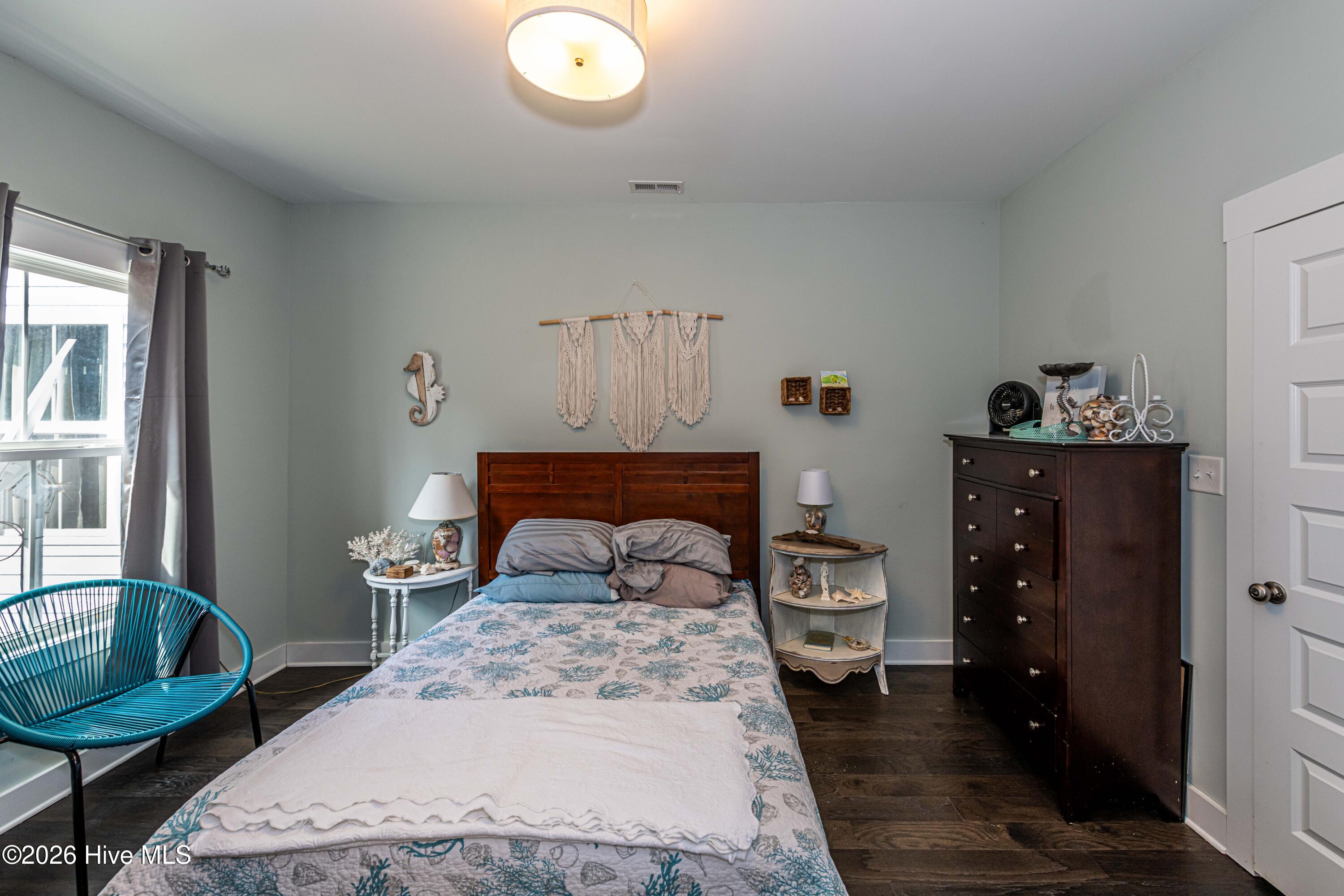 100559174 | Photo 56