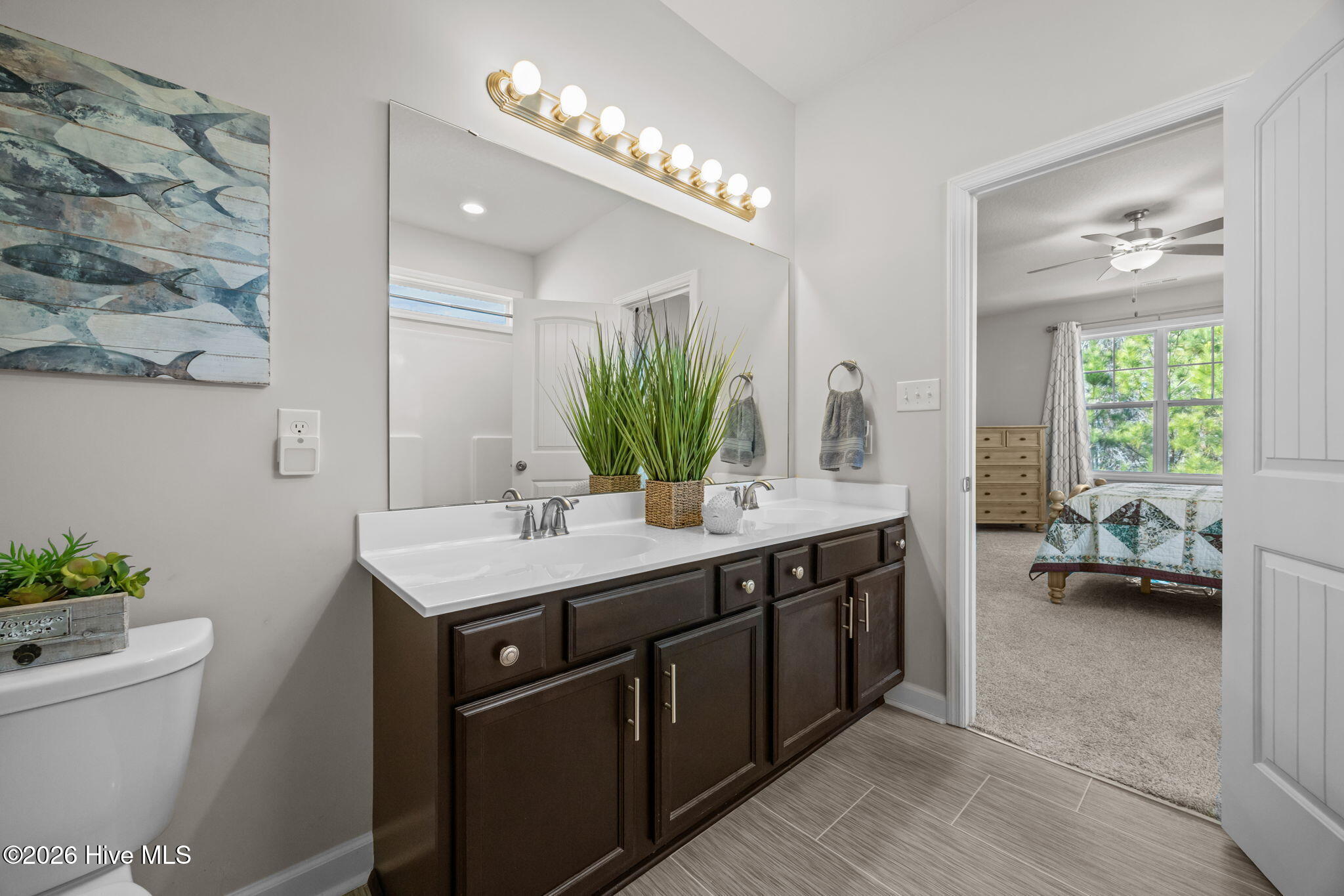 100551047 | Photo 26