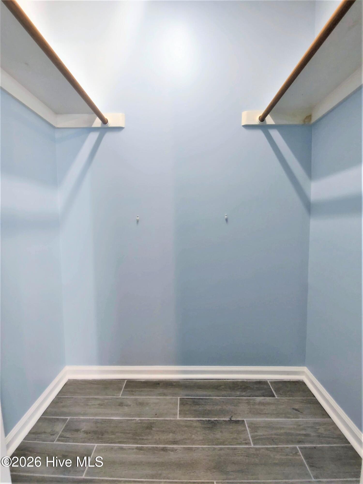 100553639 | Photo 18