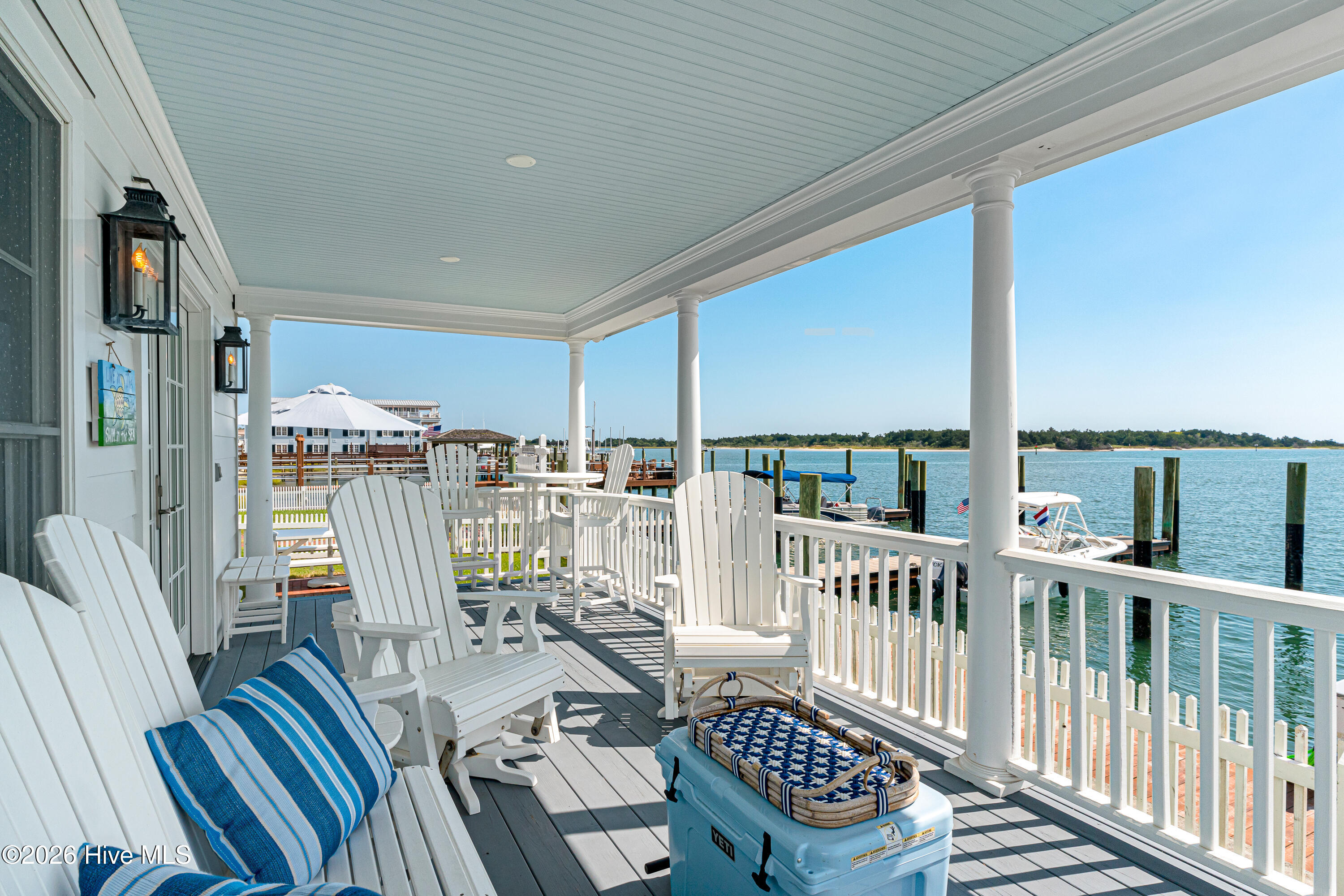 122 Front Street & Slip #5,Beaufort