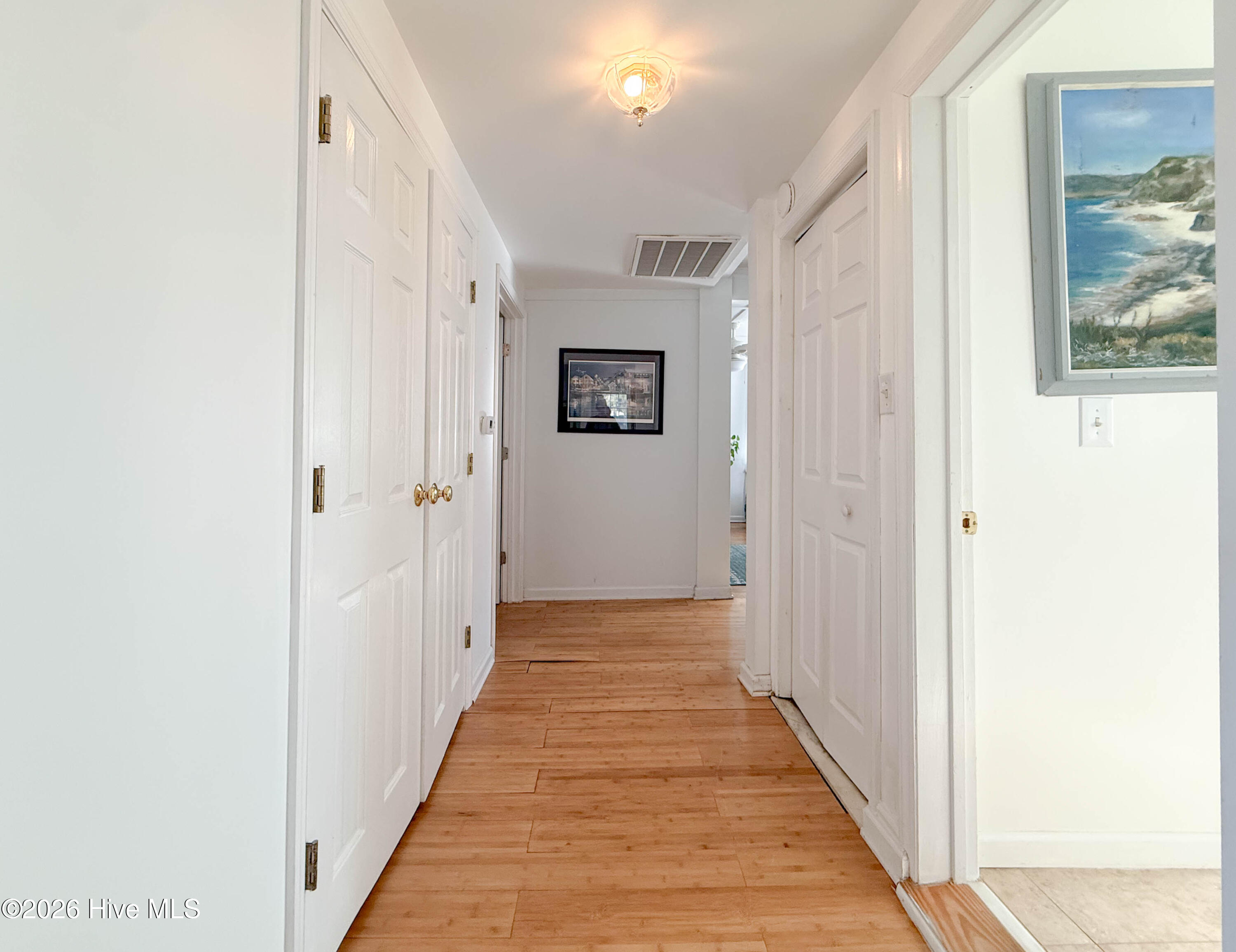 100556451 | Photo 34