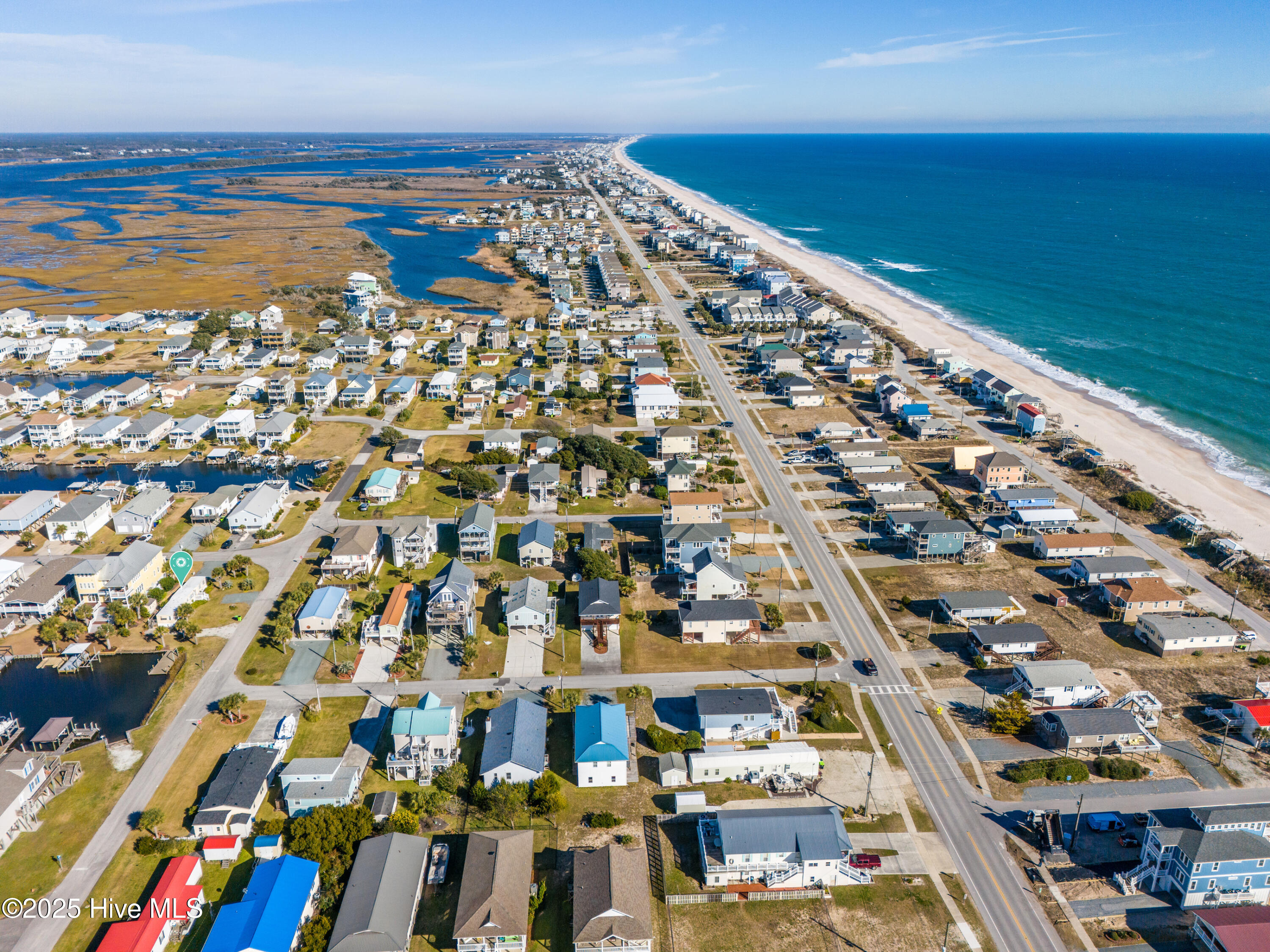 6015 6th Street, Surf City, NC, 28445