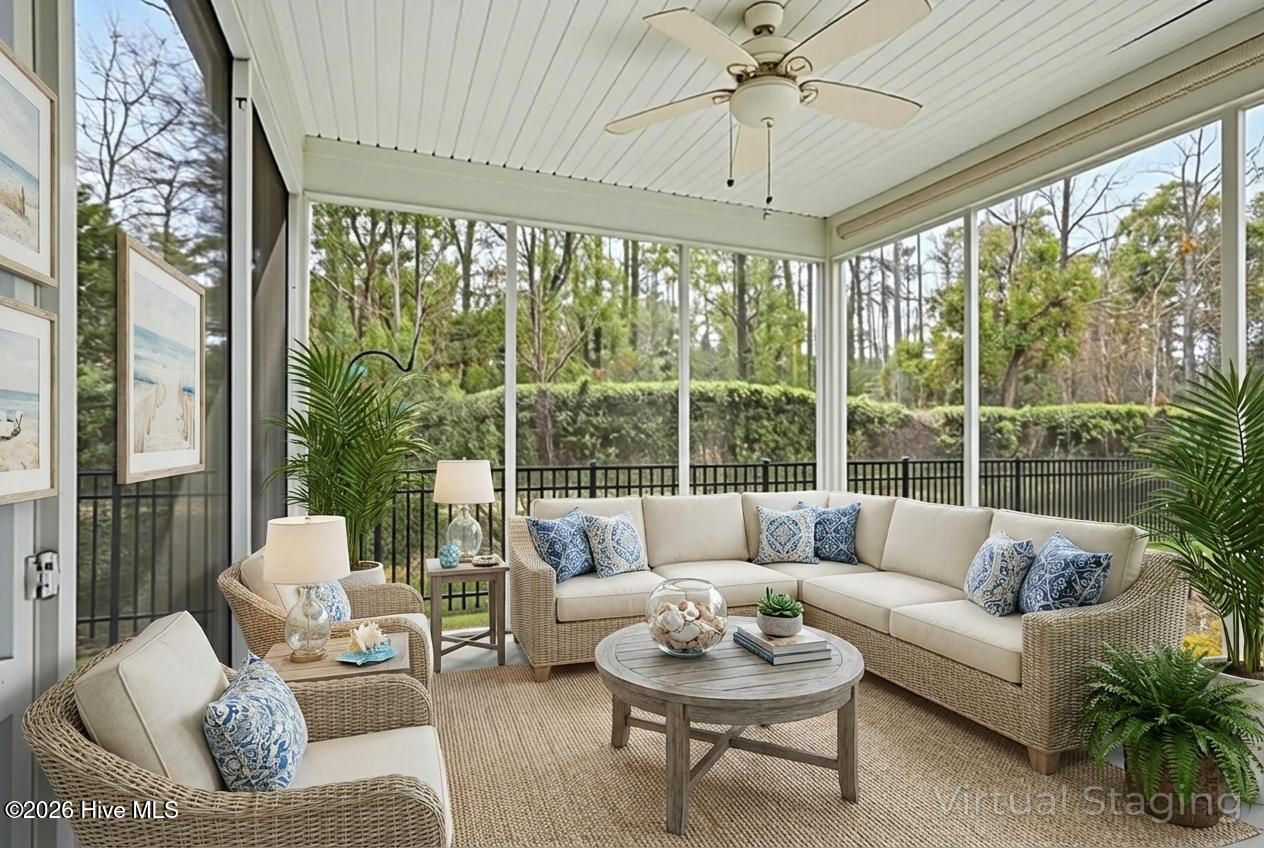 100545929 | Photo 37