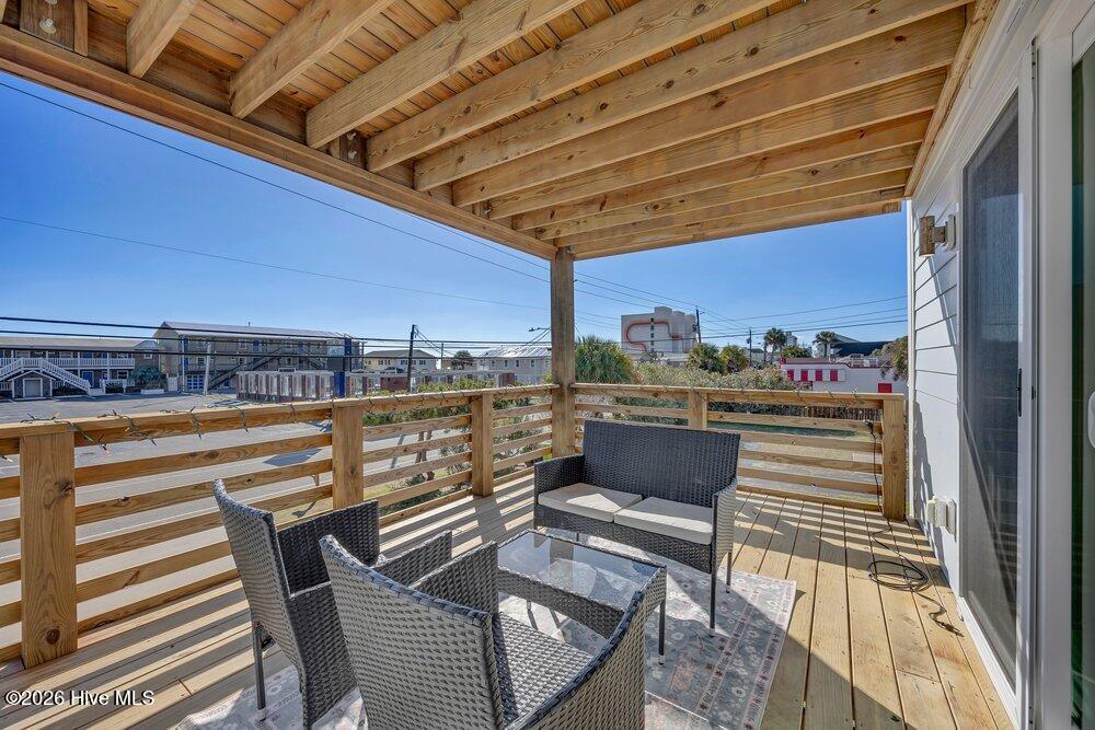 100550491 | Photo 31