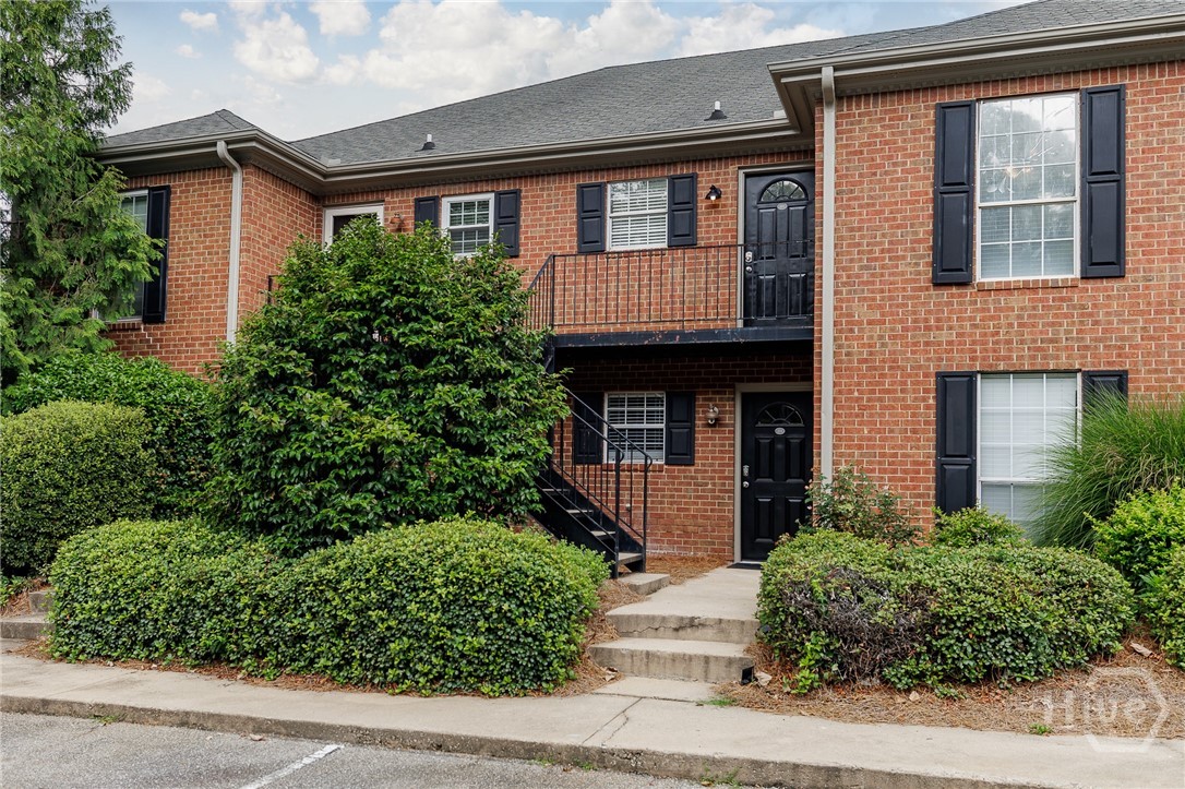 1055 Baxter Street 103