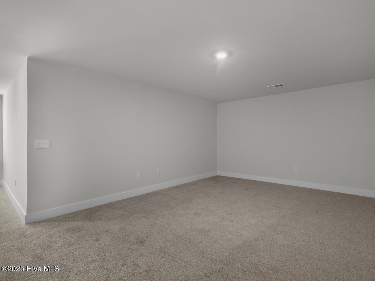 100556829 | Photo 31