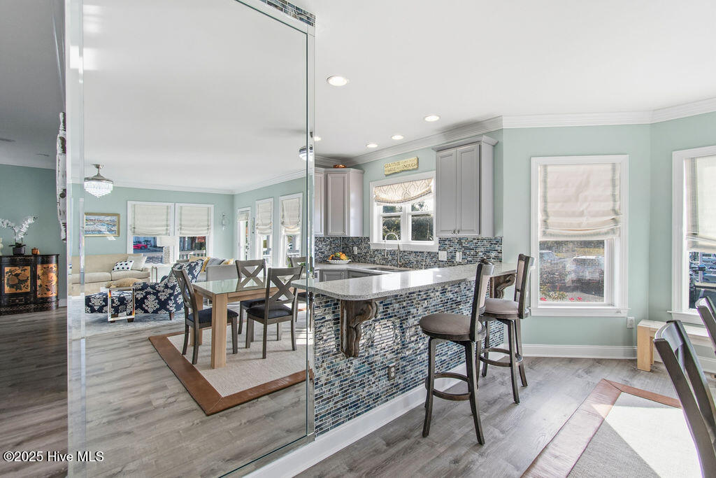 100542362 | Photo 34