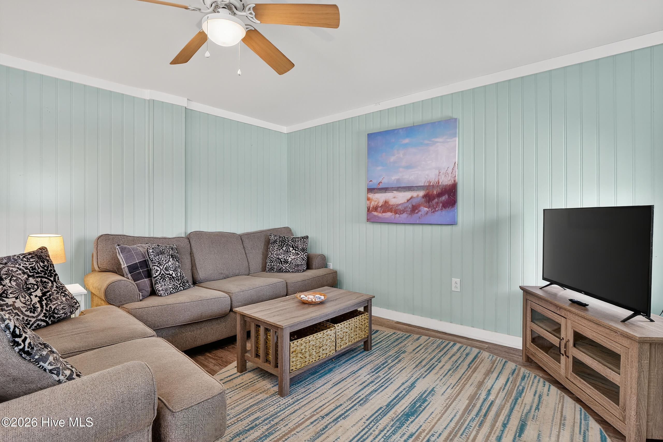 100558855 | Photo 28