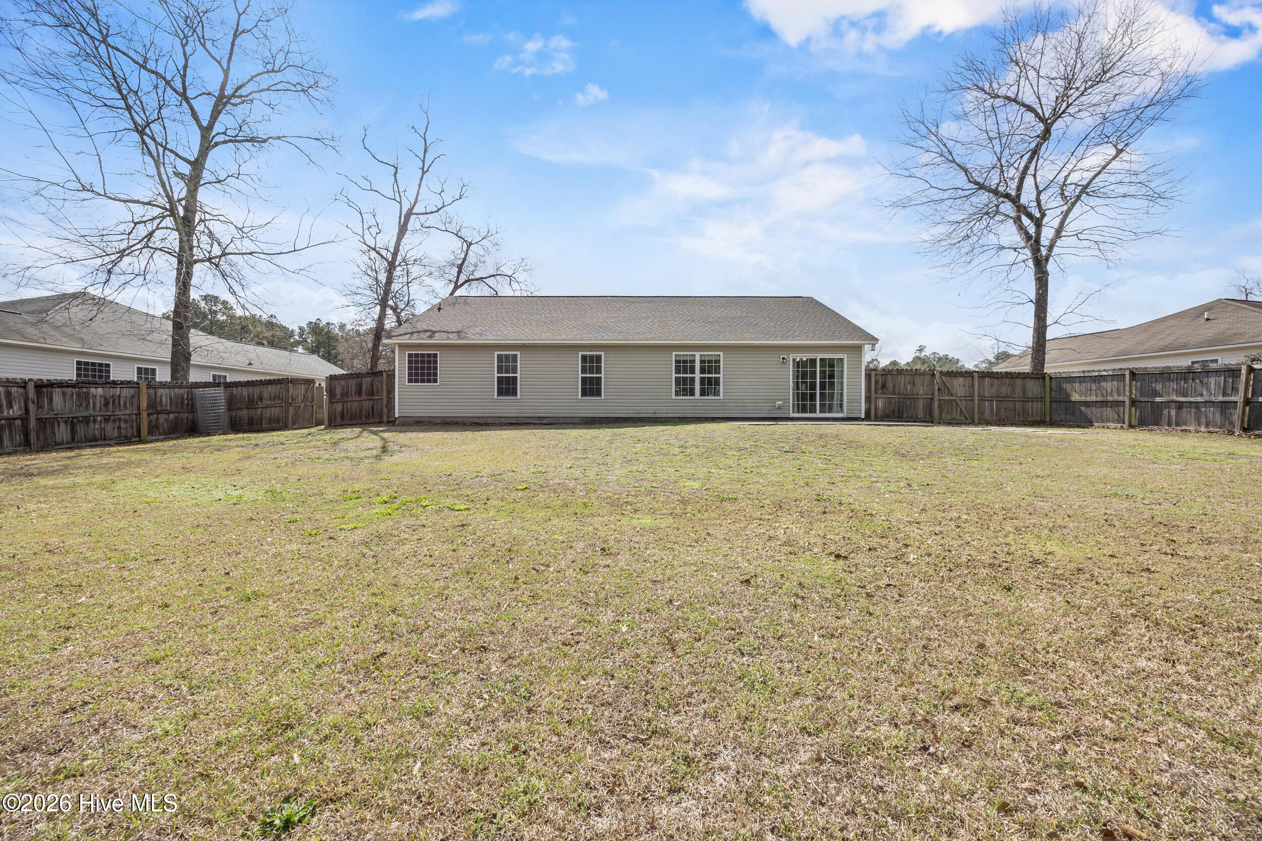 100560152 | Photo 36