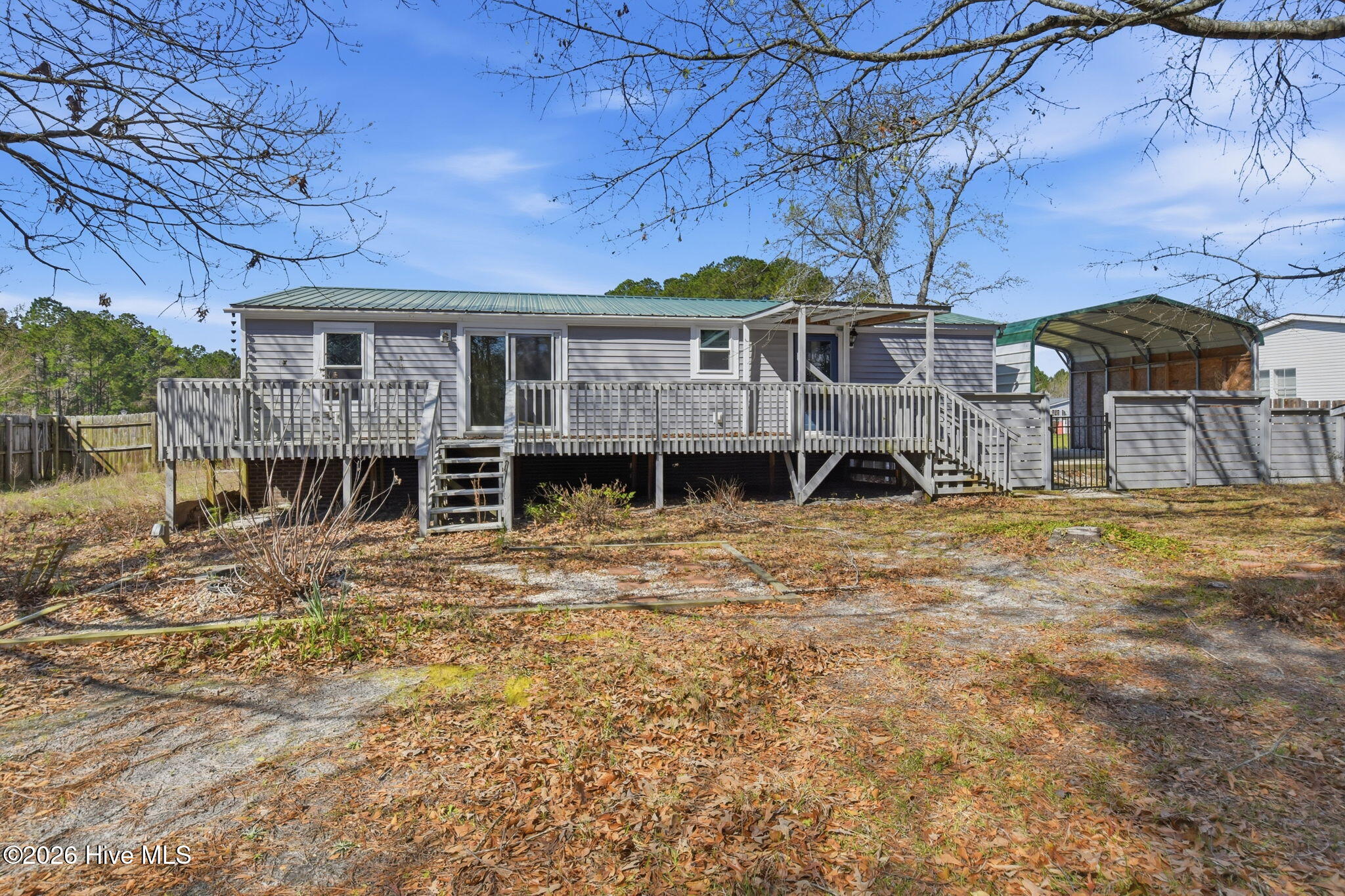 100565410 | Photo 15