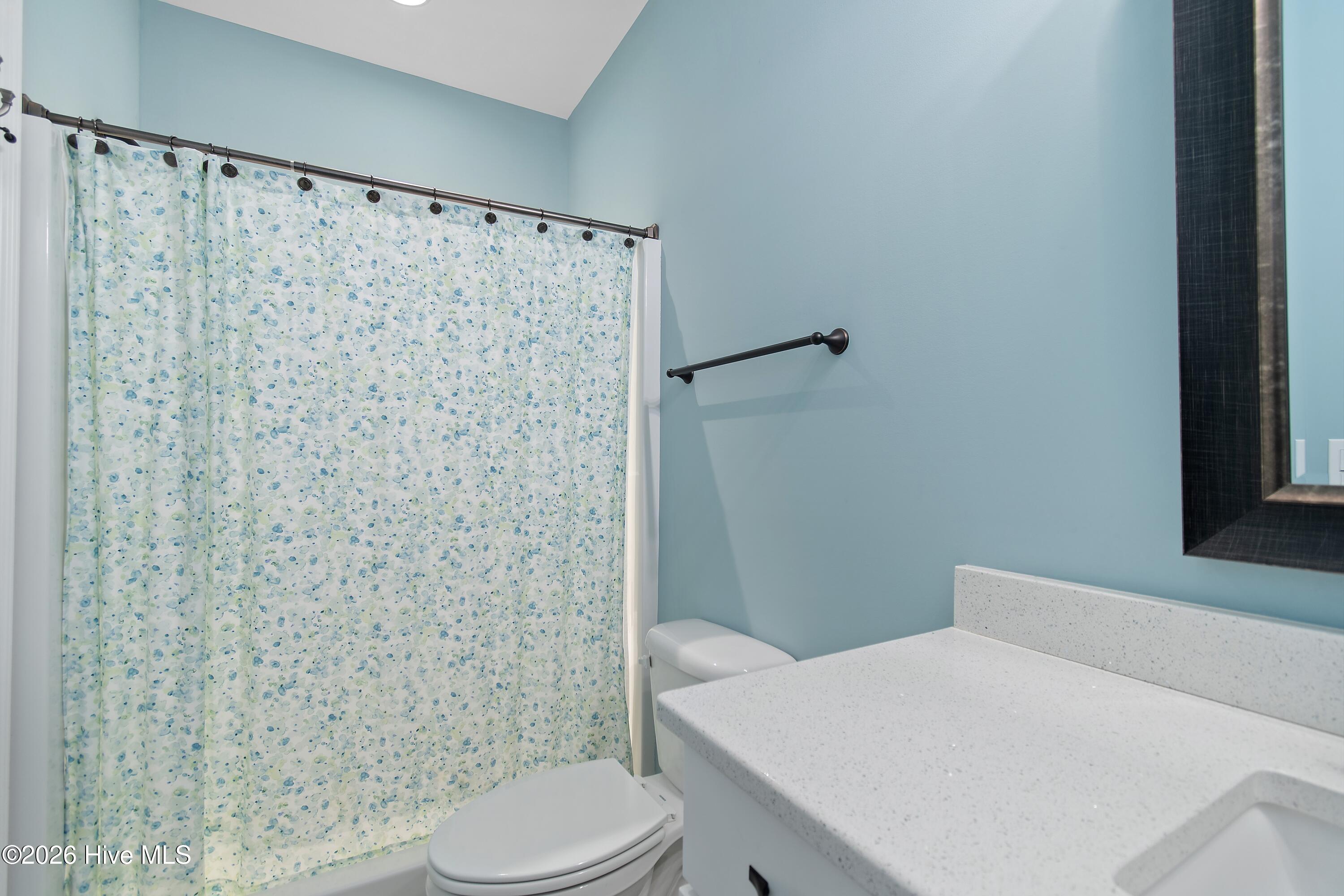 100552502 | Photo 50