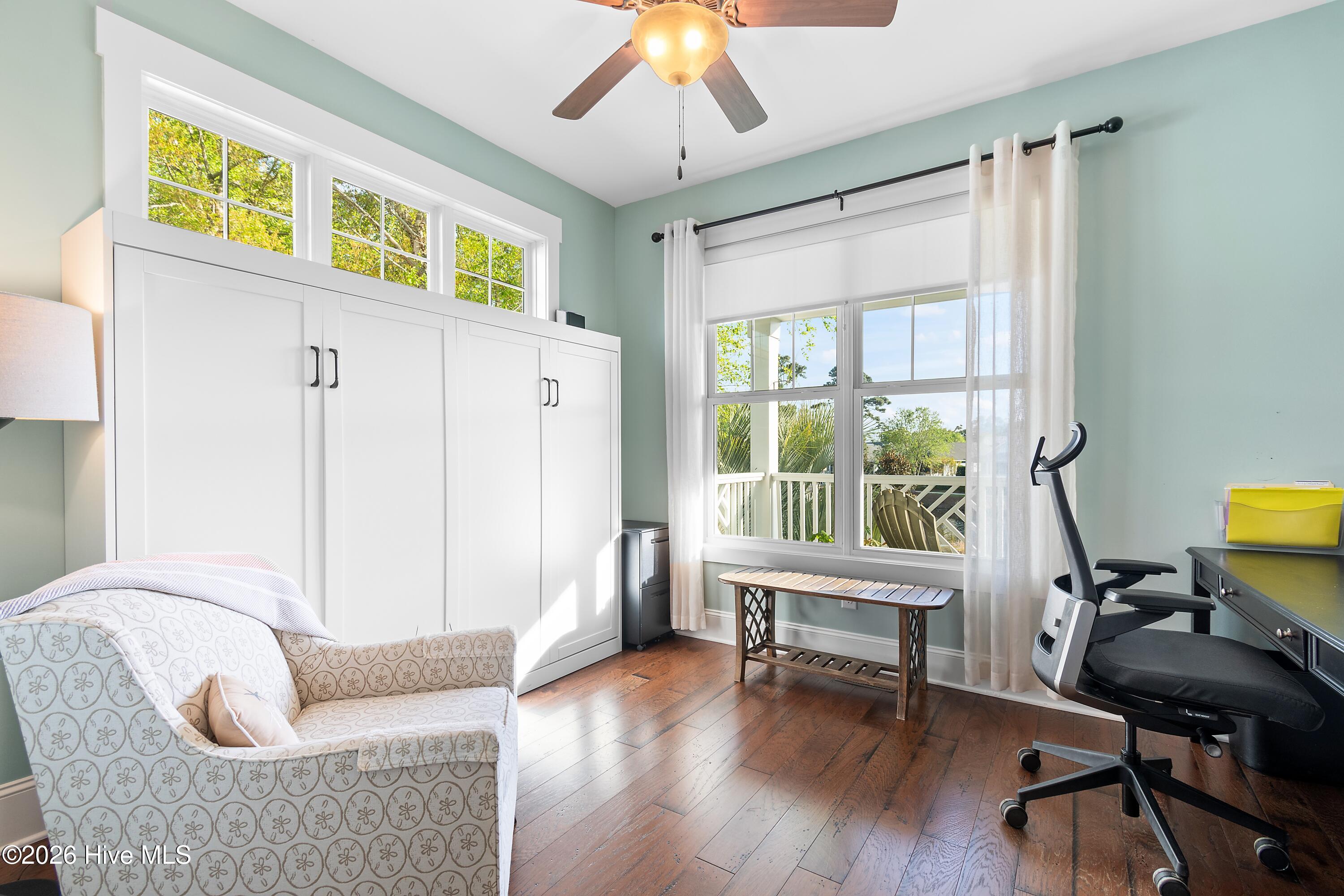 100567092 | Photo 28