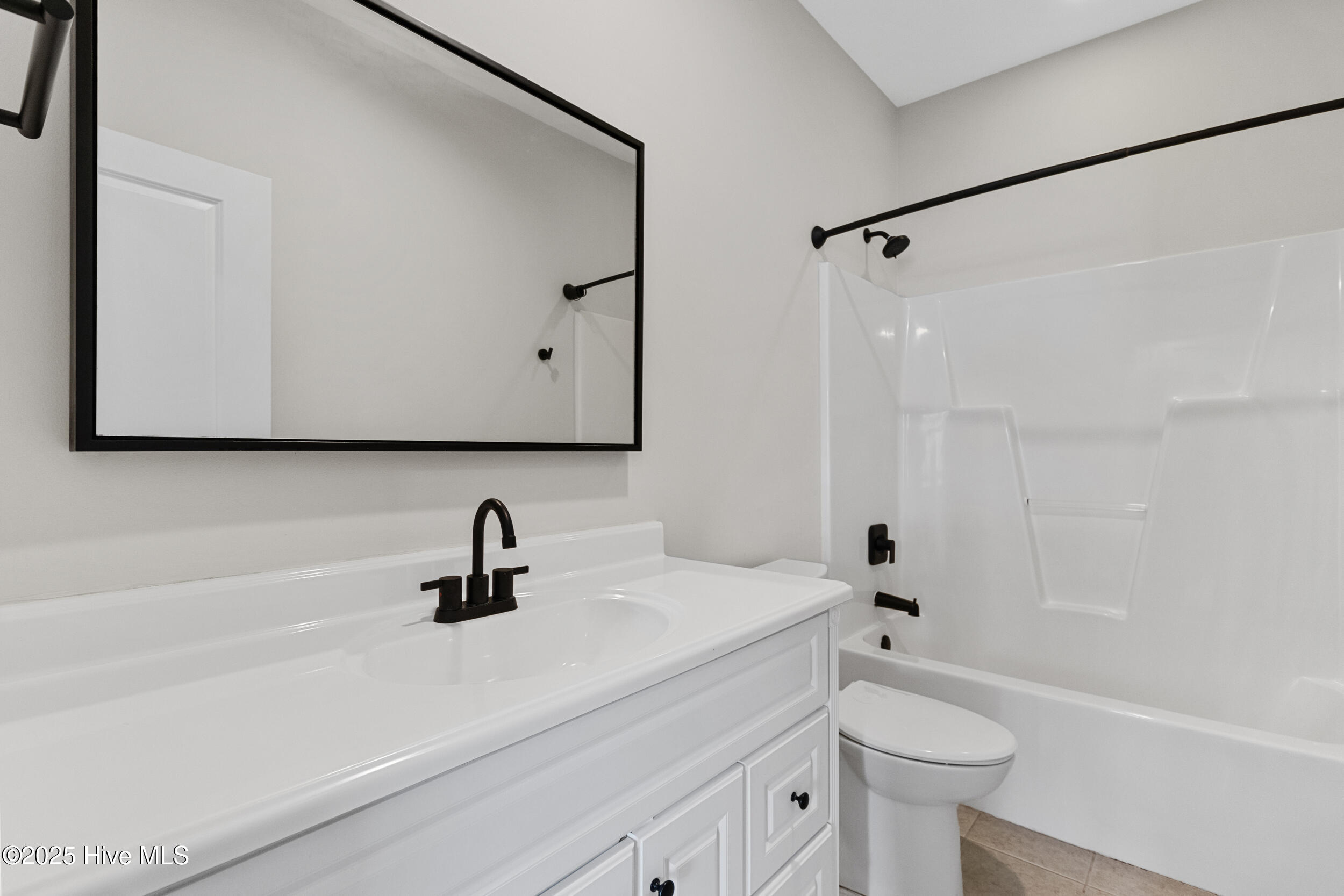 117 S 8th Street, Wilmington, NC 28401 – photo 19: 34_bathroom