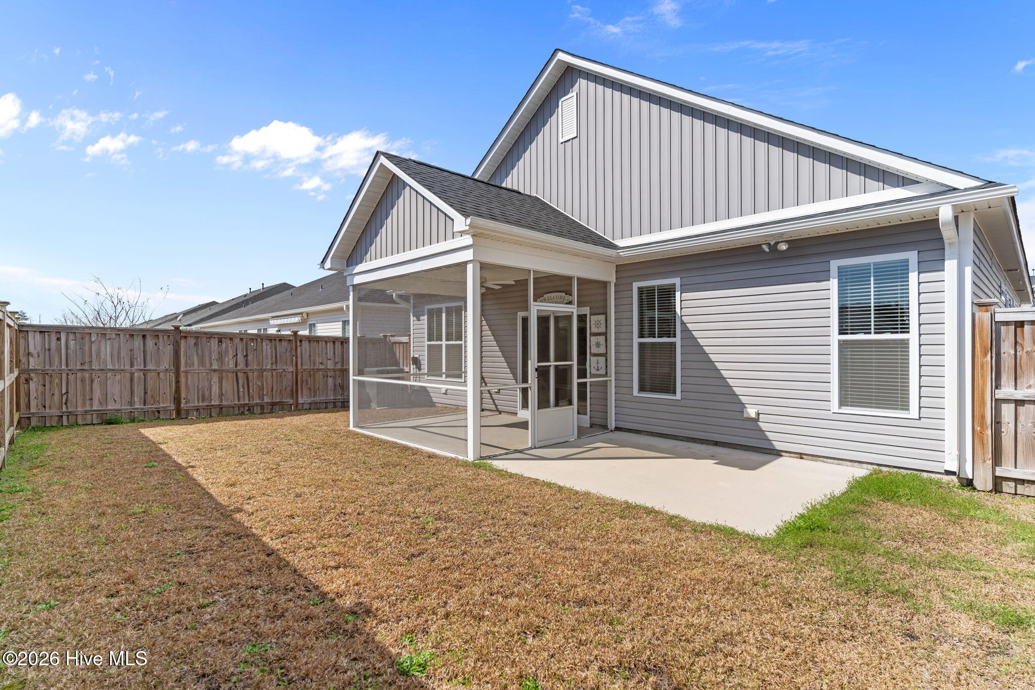 100556370 | Photo 27